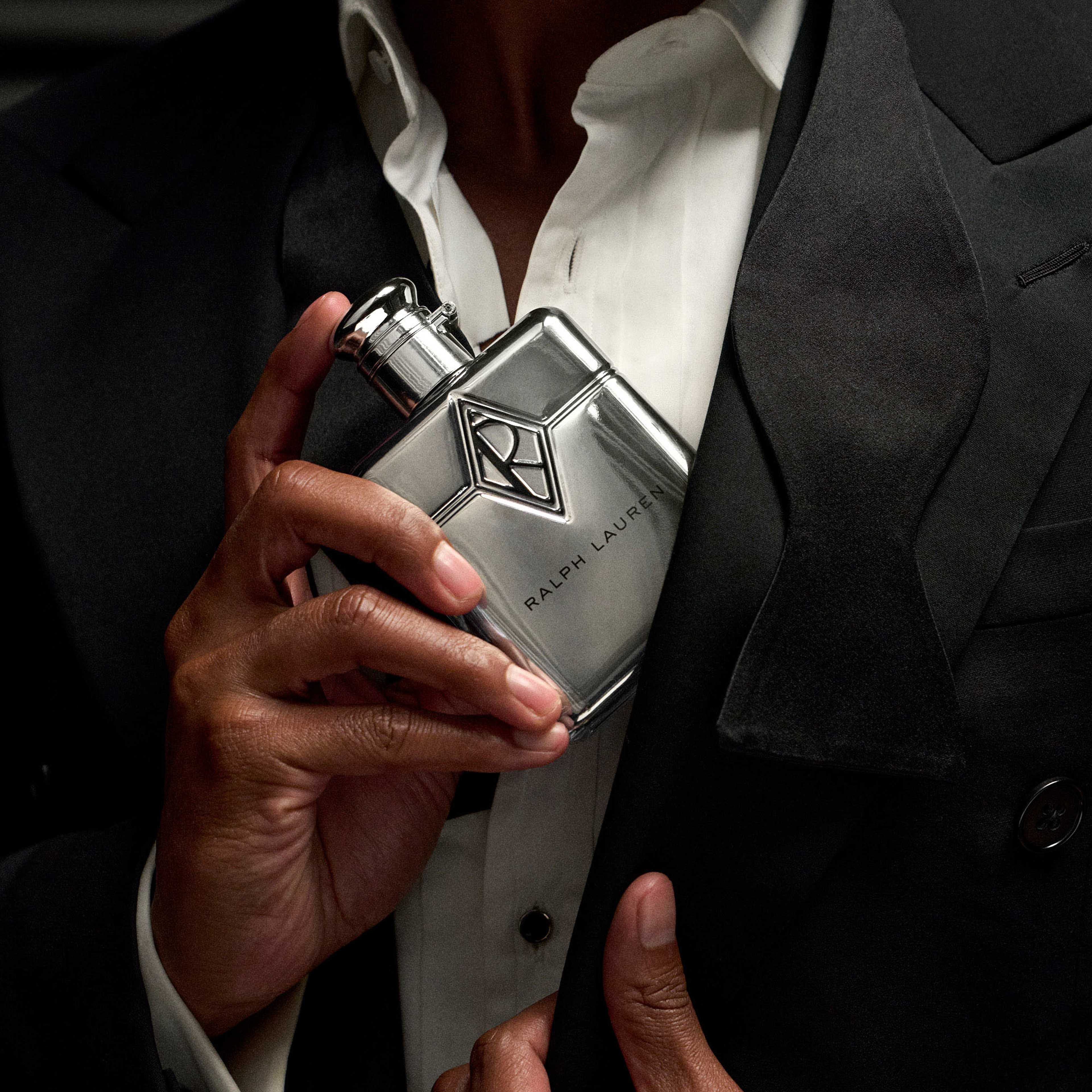 RALPHS CLUB NEW YORK Eau de parfum, från Ralph Lauren. Klicka för att öppna bilden i stort format