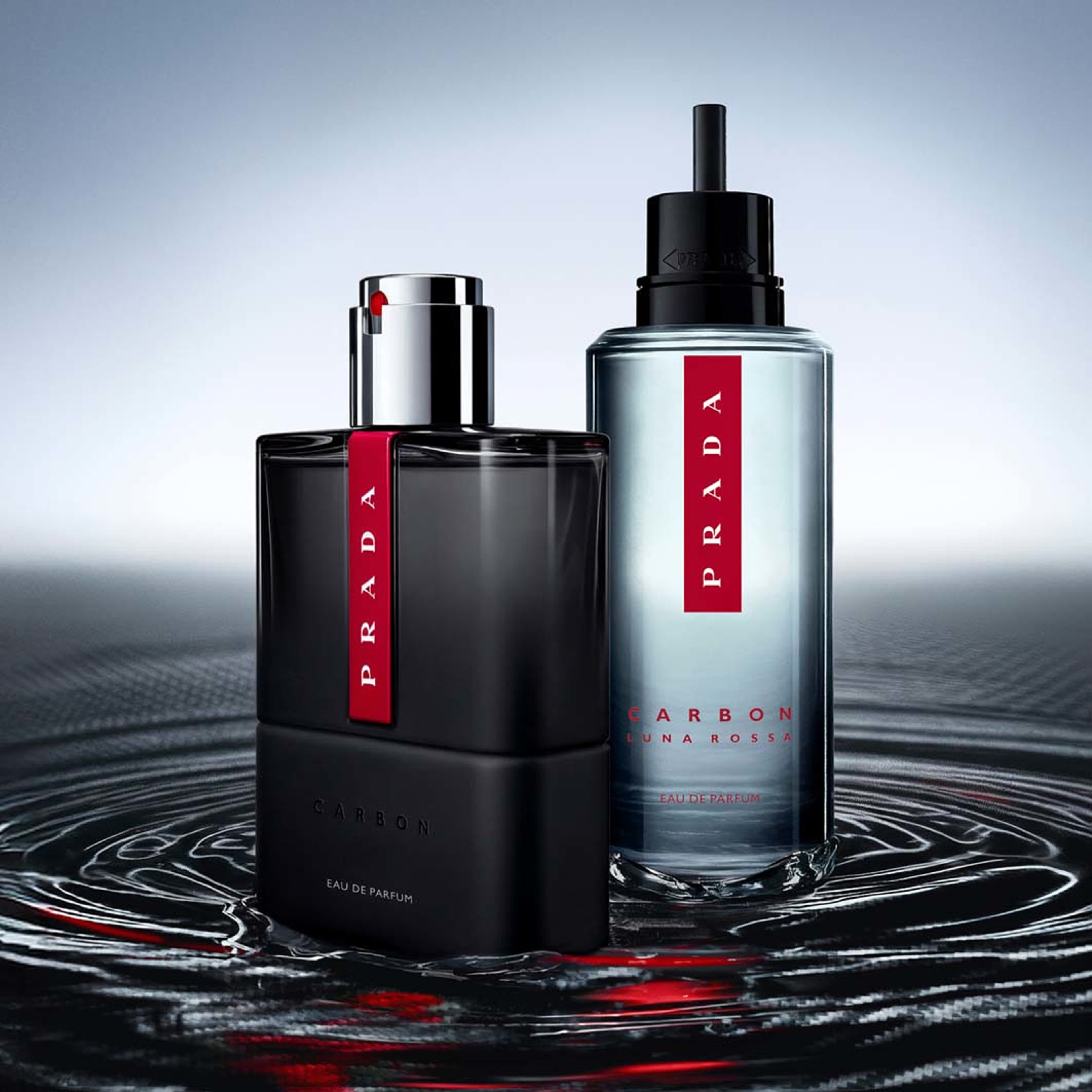 Luna Rossa Carbon Eau De Parfum, från Prada. Klicka för att öppna bilden i stort format