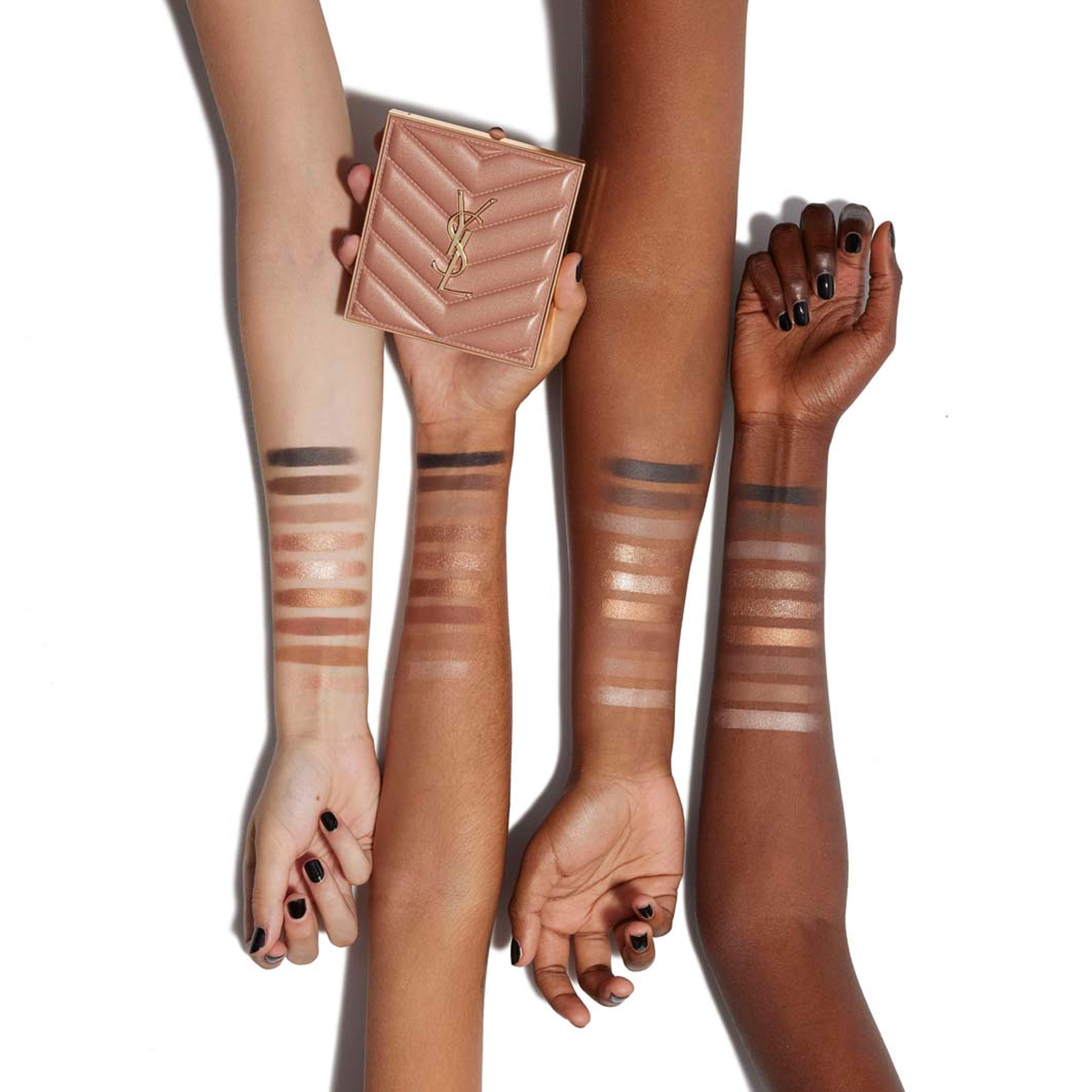 Couture Eye Palette, från Yves Saint Laurent, i färgen Medium. Klicka för att öppna bilden i stort format