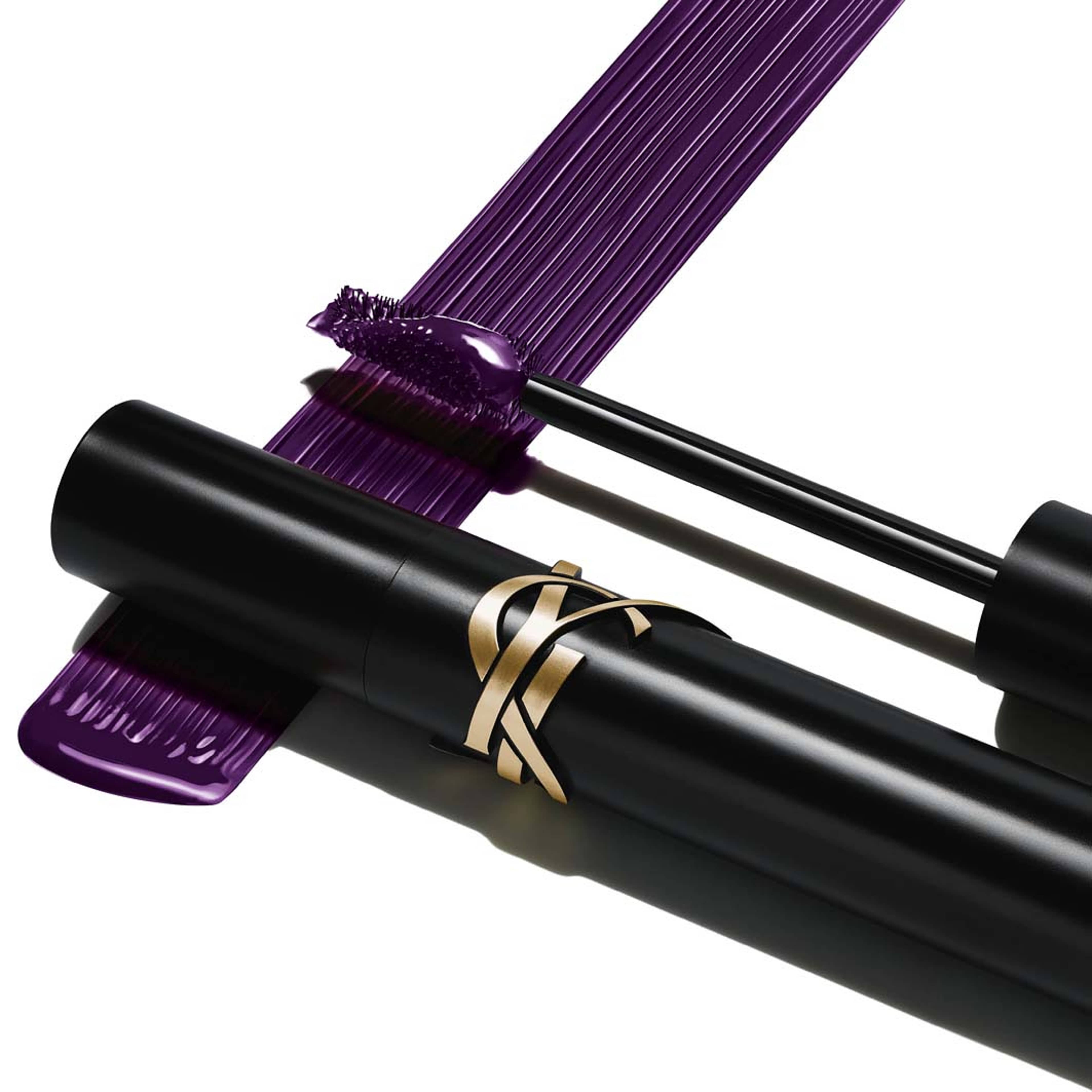 Lash Clash Mascara Purple, från Yves Saint Laurent. Klicka för att öppna bilden i stort format