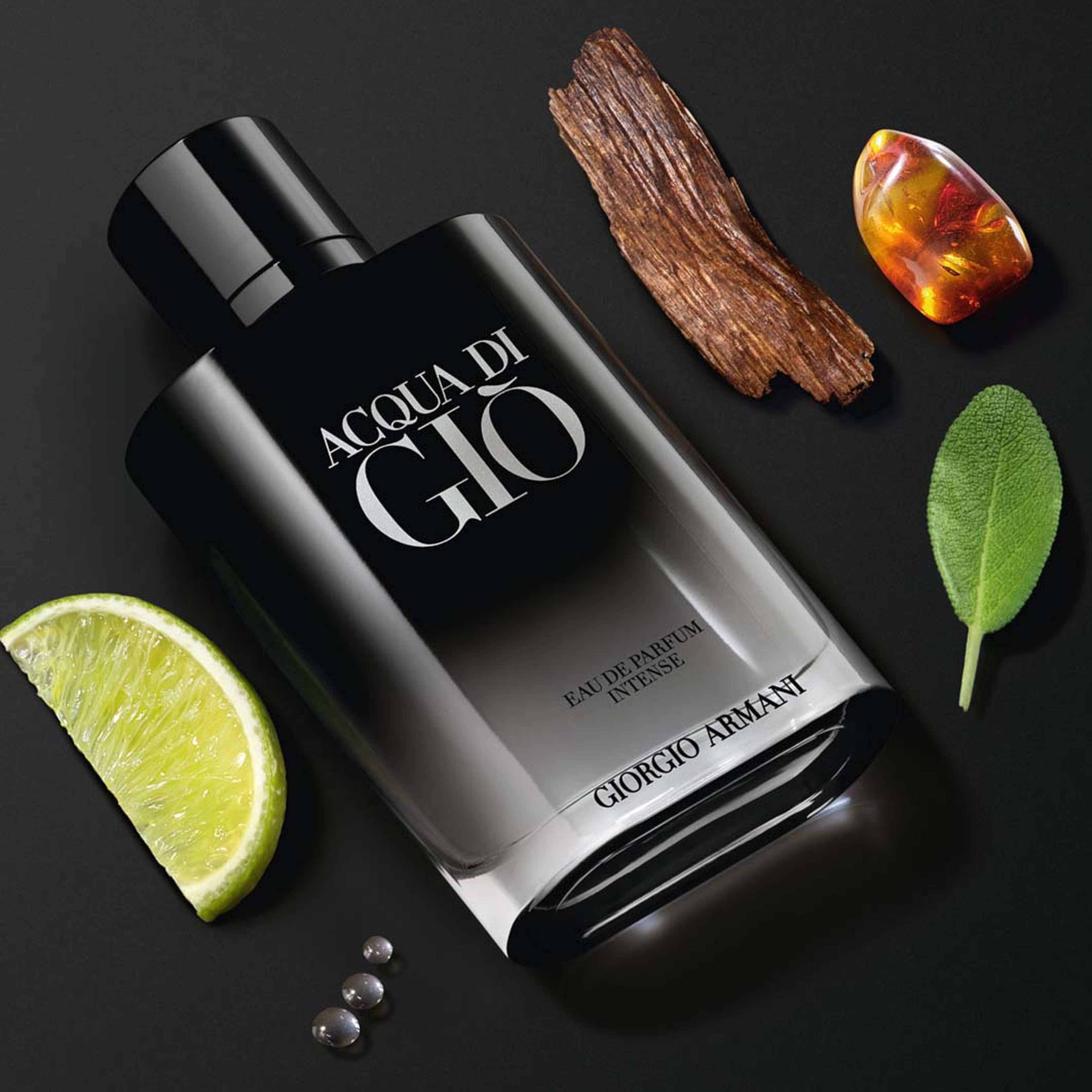 Acqua Di Giò Intense Eau de Parfum, från Armani. Klicka för att öppna bilden i stort format