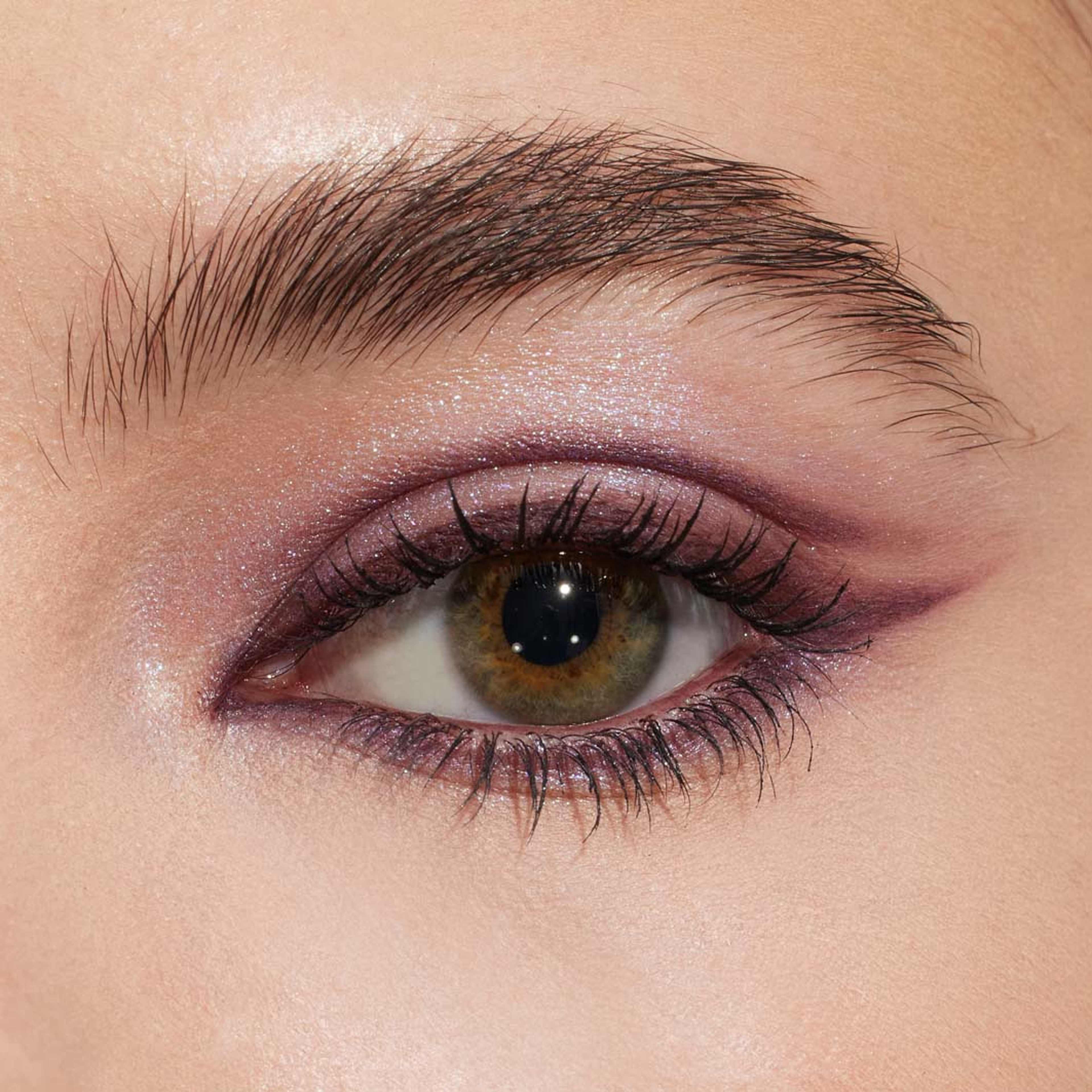 Couture Mini Clutch Palette, från Yves Saint Laurent, i färgen 840. Klicka för att öppna bilden i stort format