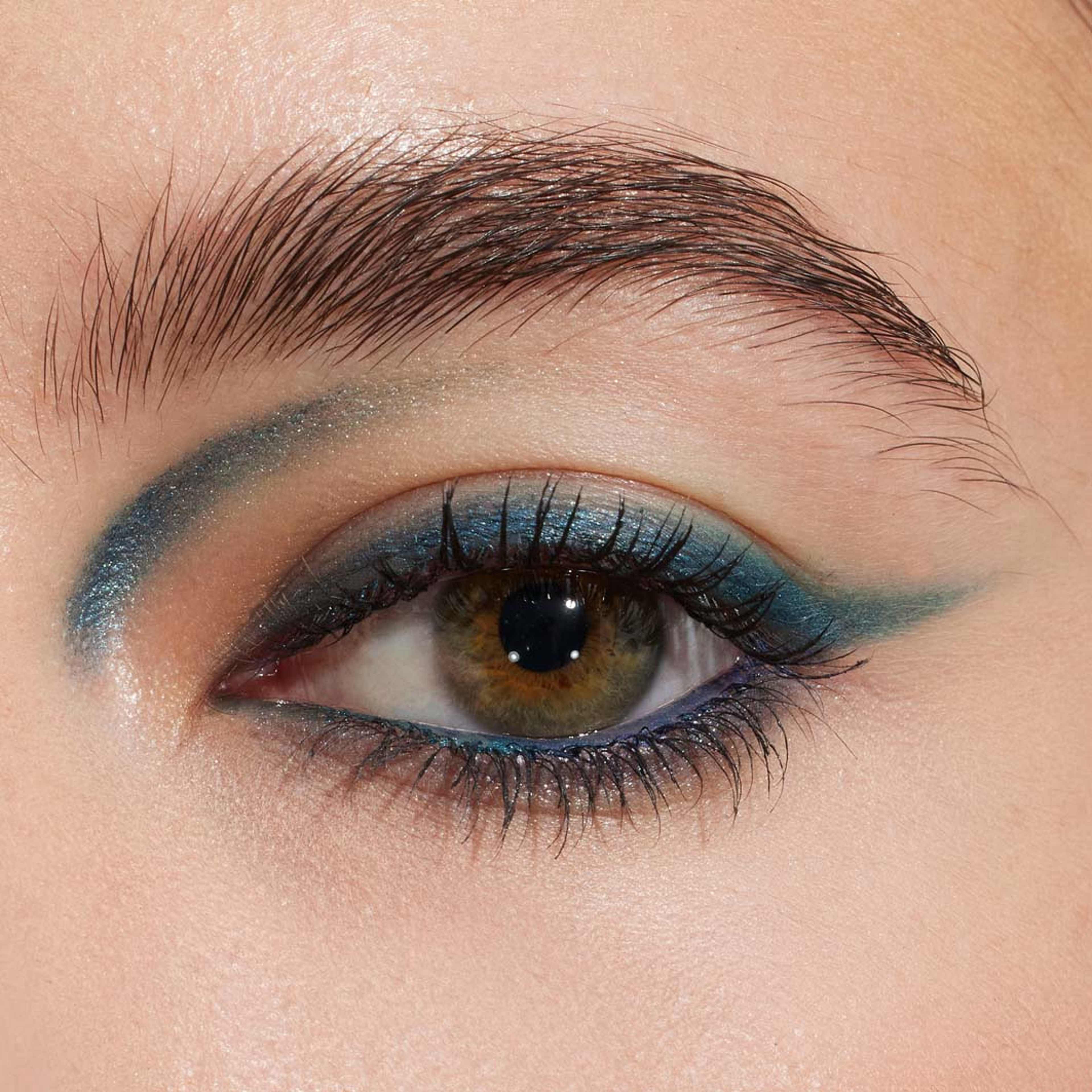 Couture Mini Clutch Palette, från Yves Saint Laurent, i färgen 850. Klicka för att öppna bilden i stort format