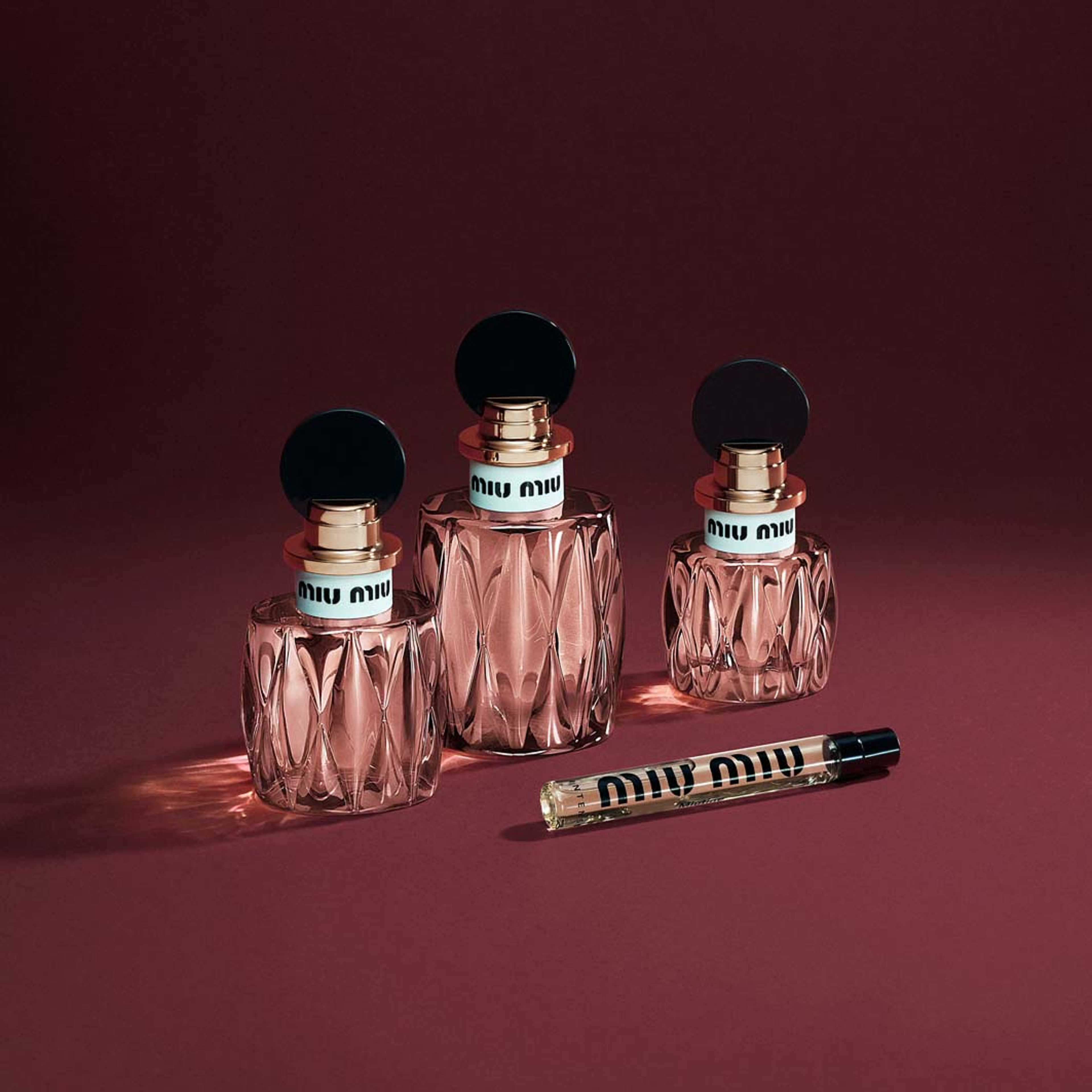Miutine Intense Eau de Parfum, från Miu Miu. Klicka för att öppna bilden i stort format
