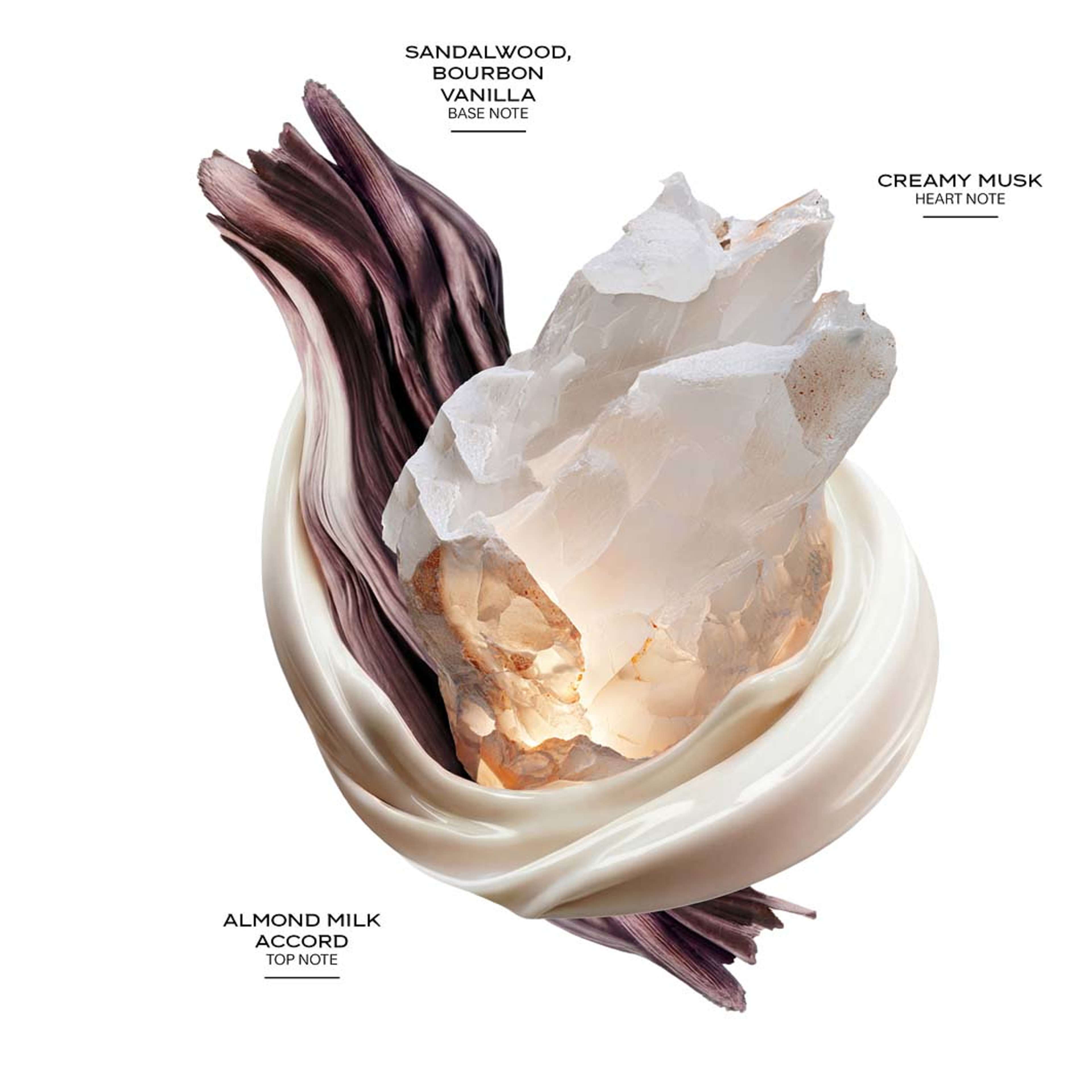 Angel Blush Eau de Parfum, från MUGLER. Klicka för att öppna bilden i stort format