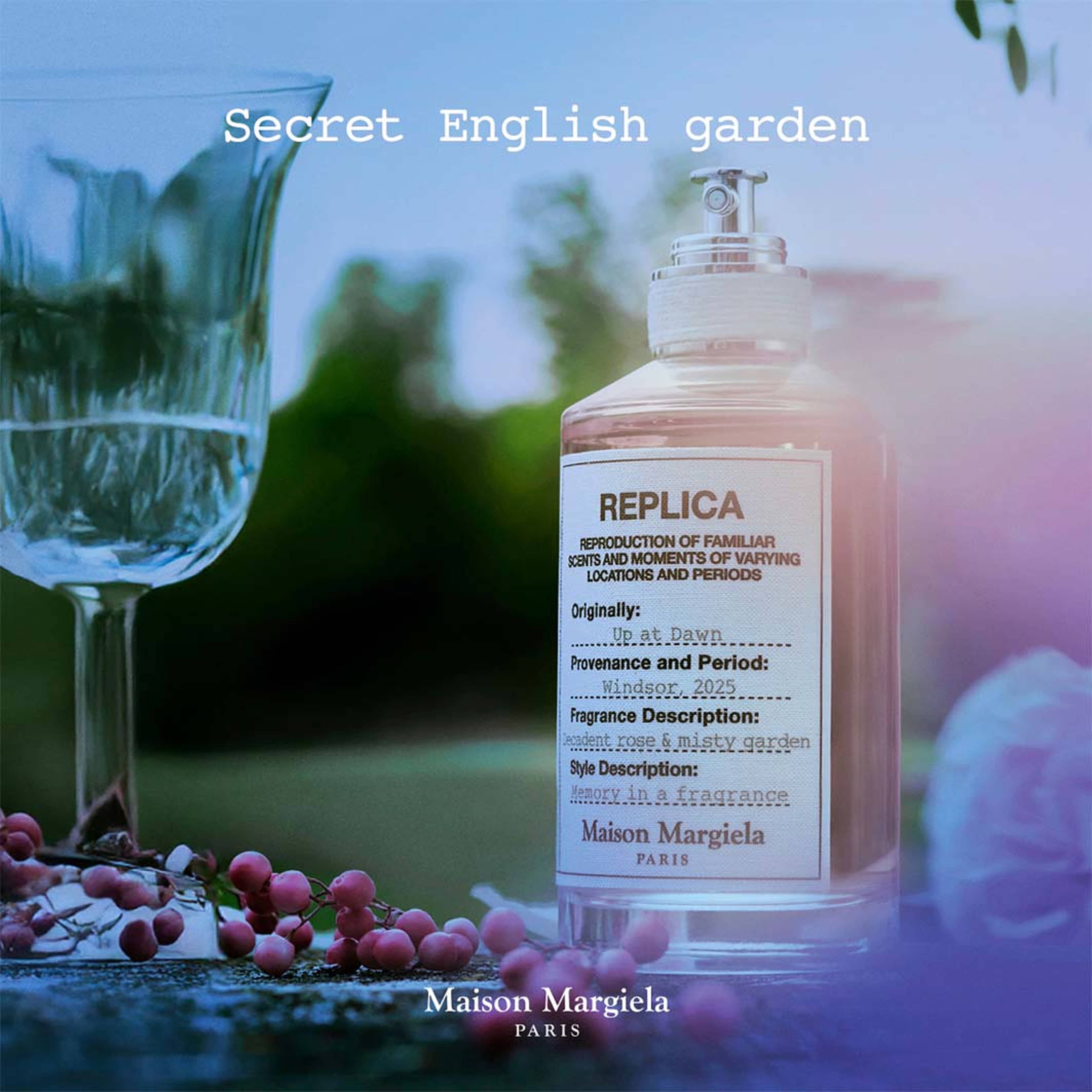 Up At Dawn Eau de Toilette, från Maison Margiela. Klicka för att öppna bilden i stort format