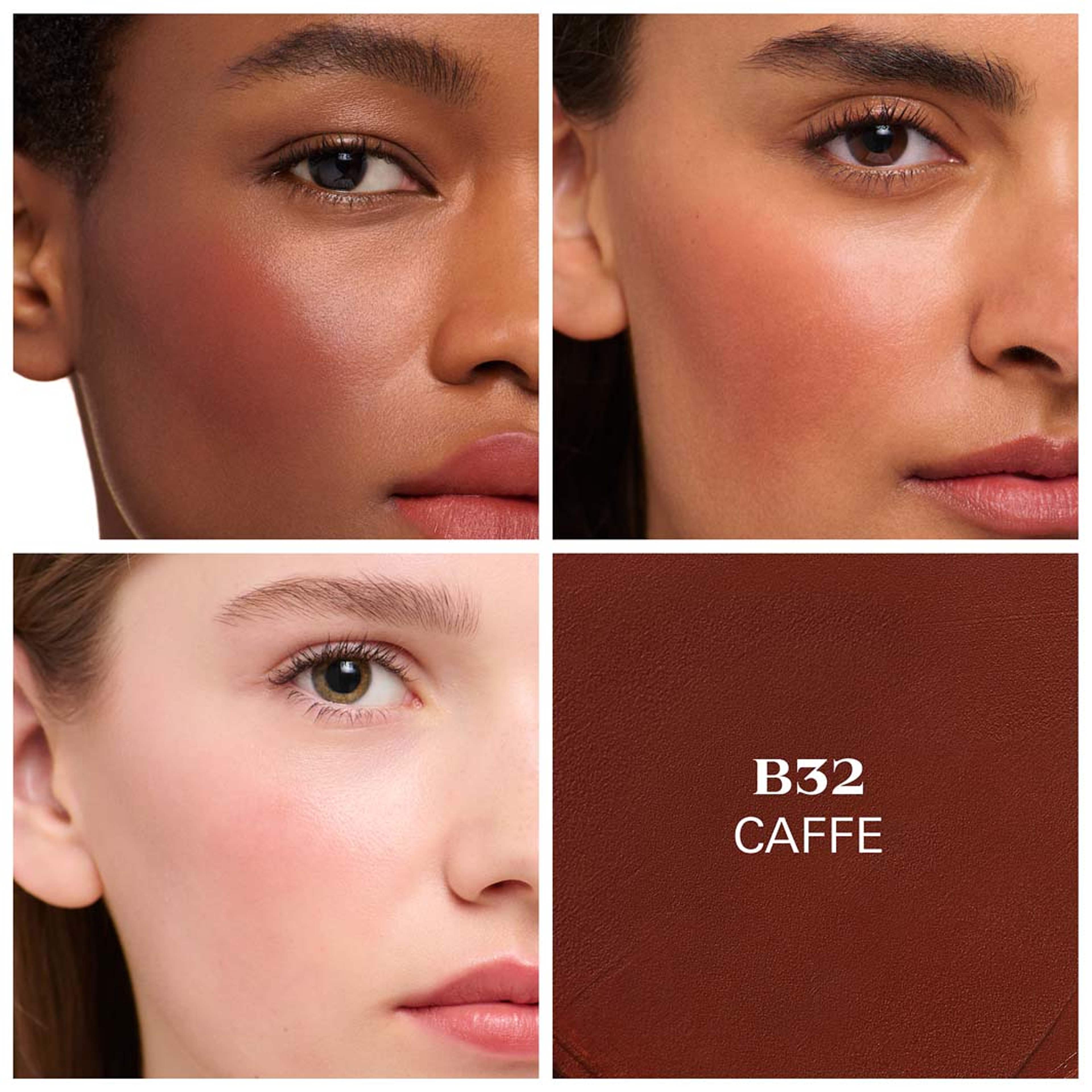 Touch Cream-to-Powder Blush, från Prada, i färgen Caffee. Klicka för att öppna bilden i stort format