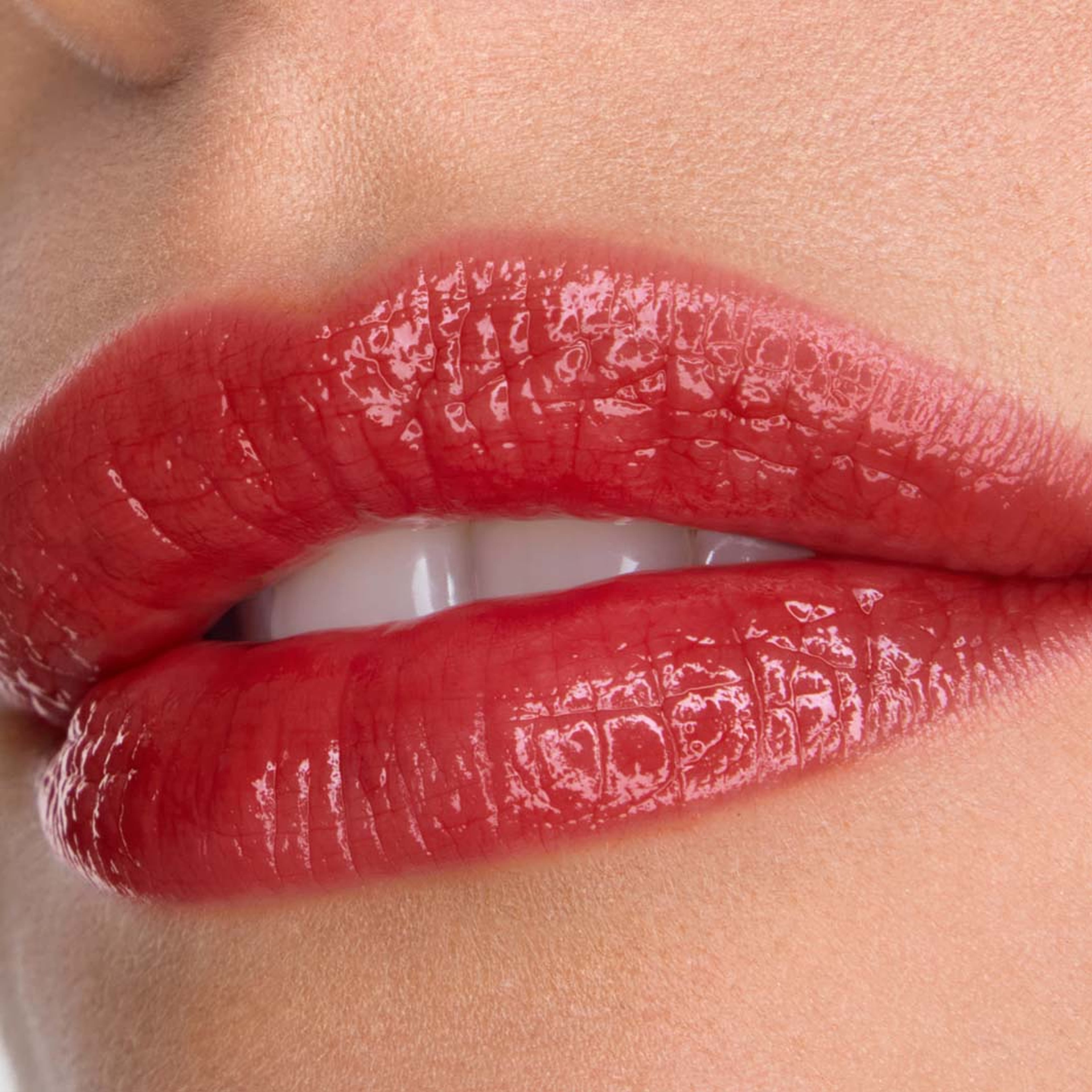 Lip Idôle Butterglow Lip Balm, från Lancôme, i färgen 59. Klicka för att öppna bilden i stort format