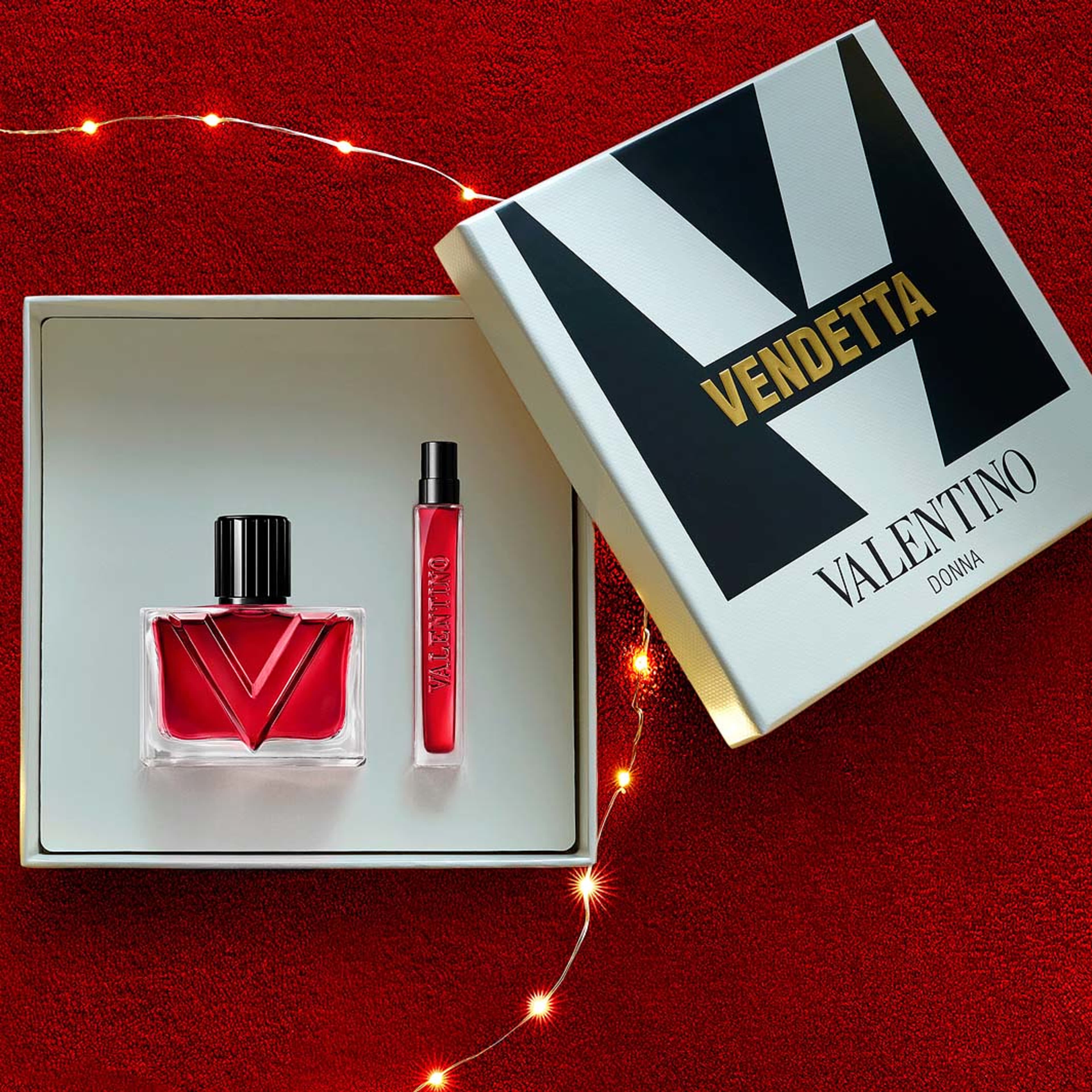 Vendetta Eau de Parfum, Holiday Gift Set, från Valentino. Klicka för att öppna bilden i stort format