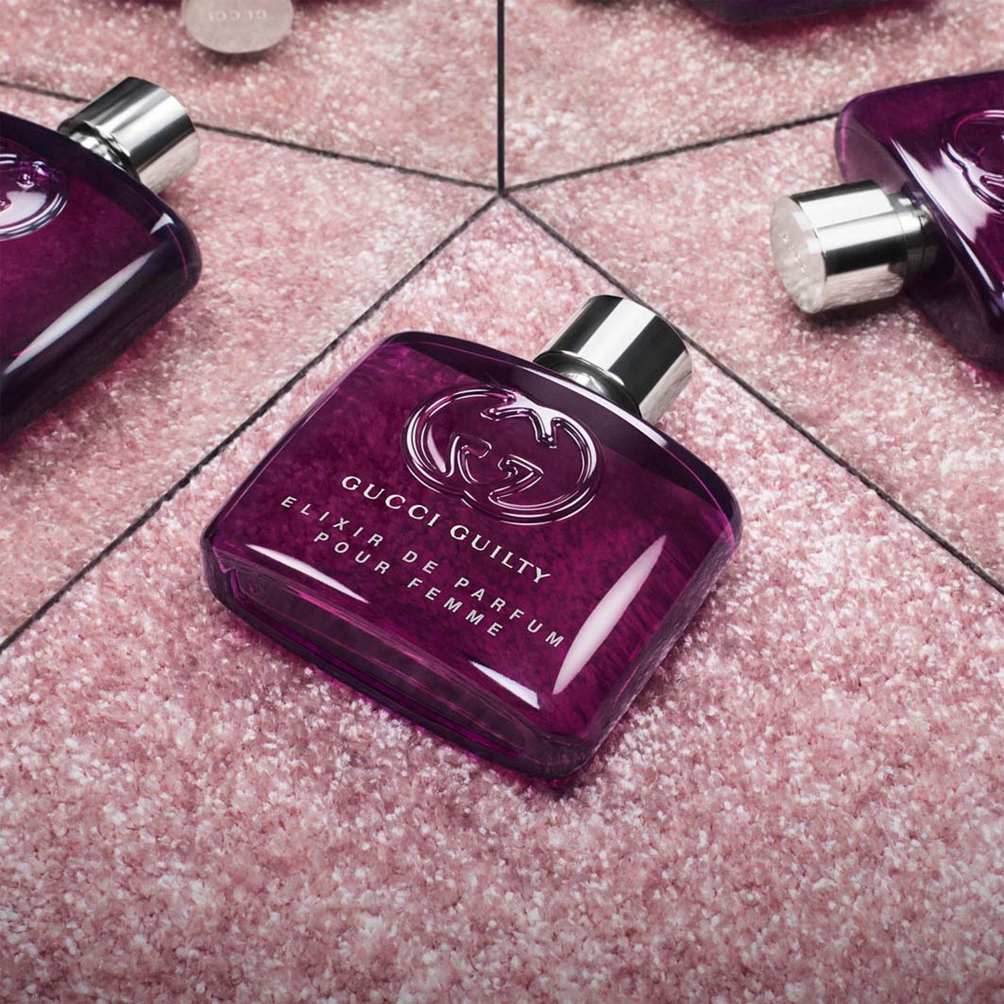 Guilty Elixir de Parfum Pour Femme Eau de Parfum, från Gucci. Klicka för att öppna bilden i stort format