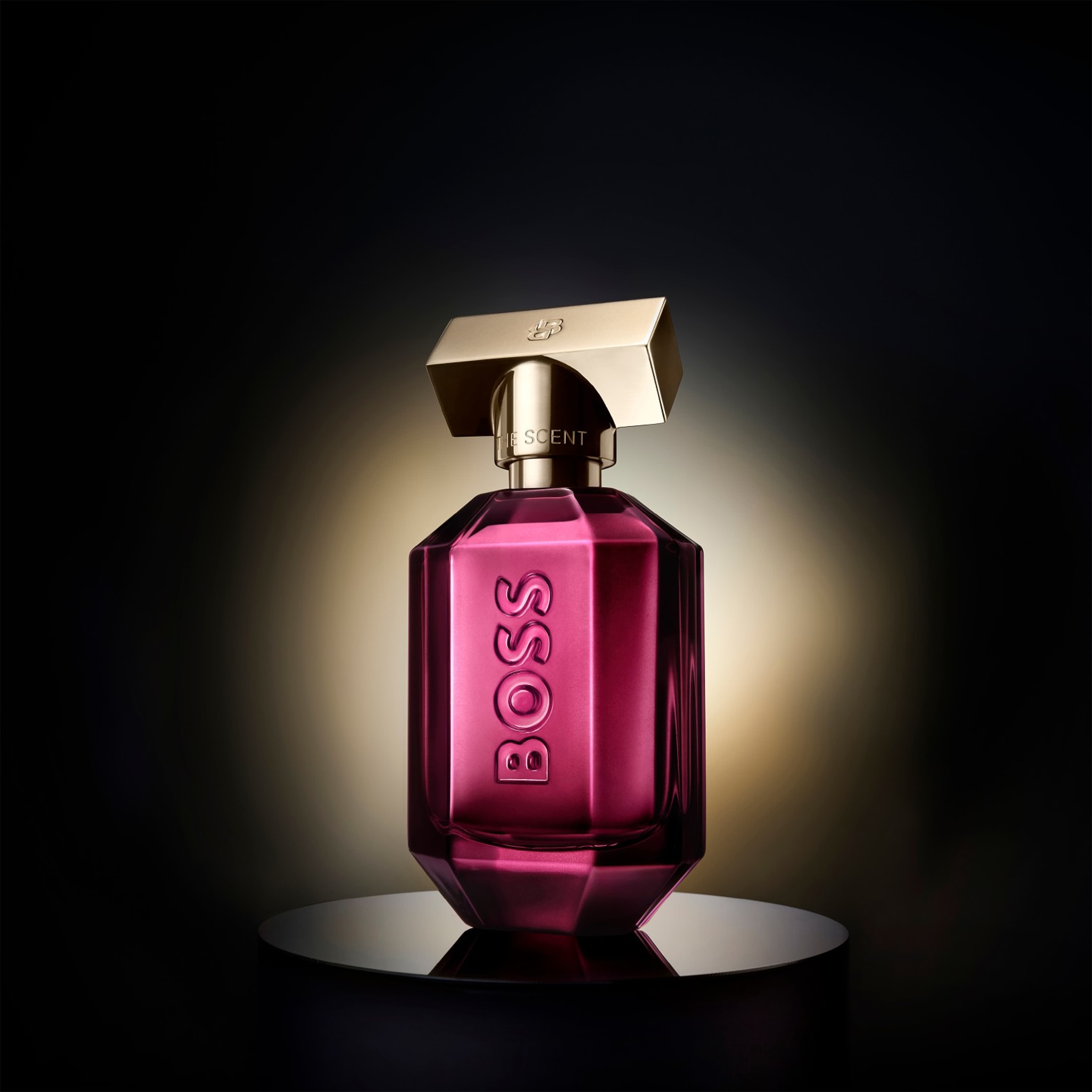 The Scent For Her Magnetic Eau De Parfum, från HUGO BOSS. Klicka för att öppna bilden i stort format