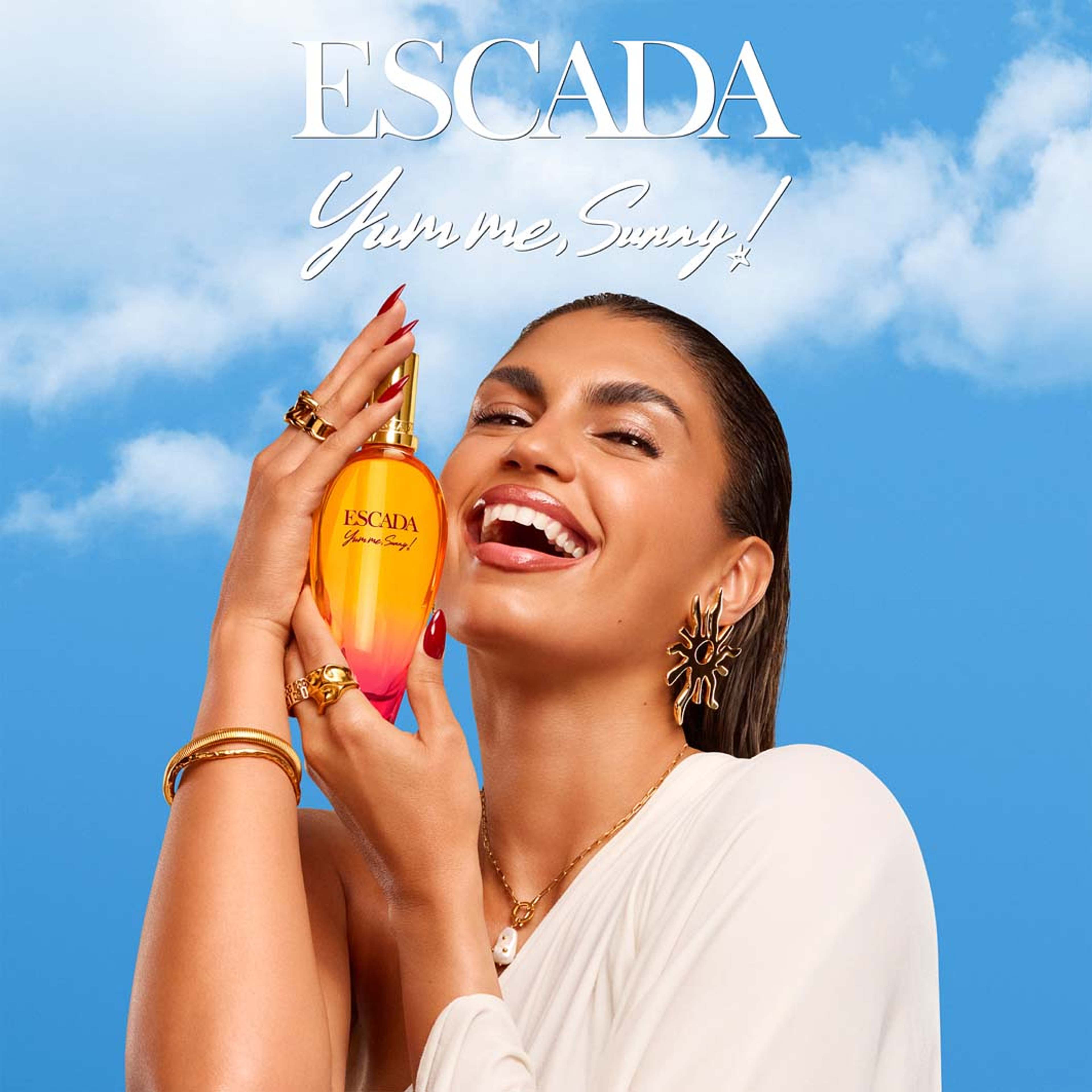 Yum me, Sunny!, från Escada. Klicka för att öppna bilden i stort format