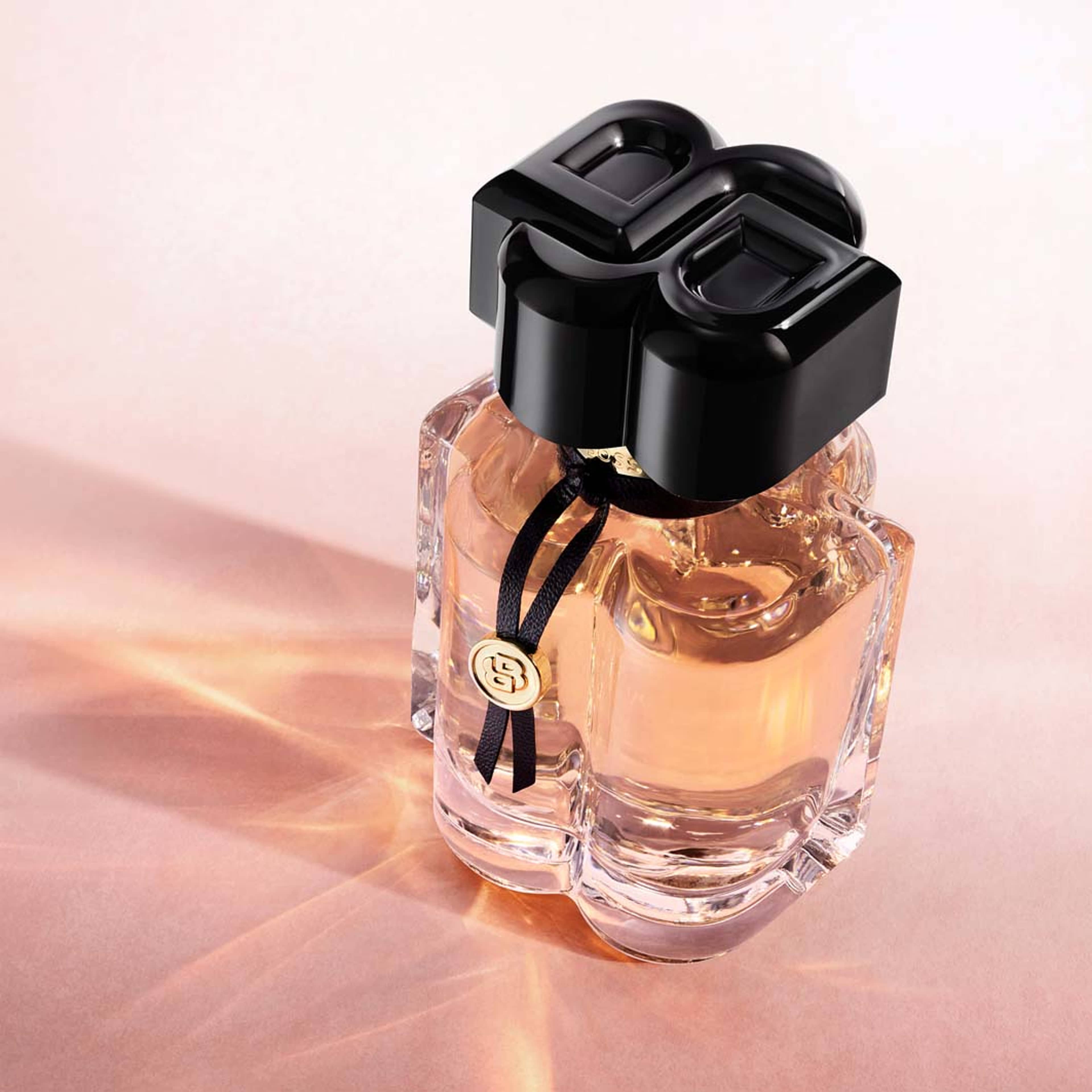 Bottled Beyond For Her Eau de Parfum, från HUGO BOSS. Klicka för att öppna bilden i stort format