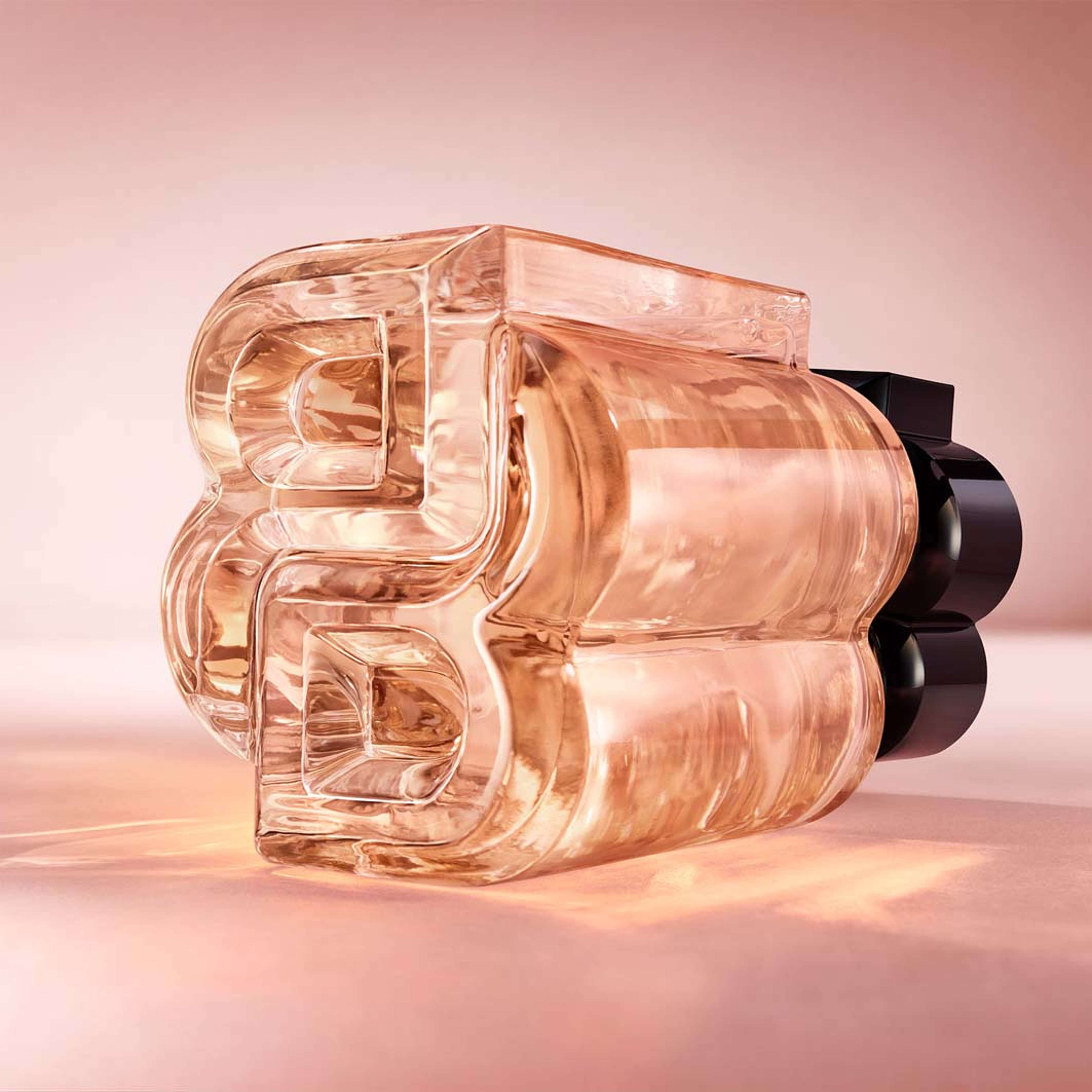 Bottled Beyond For Her Eau de Parfum, från HUGO BOSS. Klicka för att öppna bilden i stort format