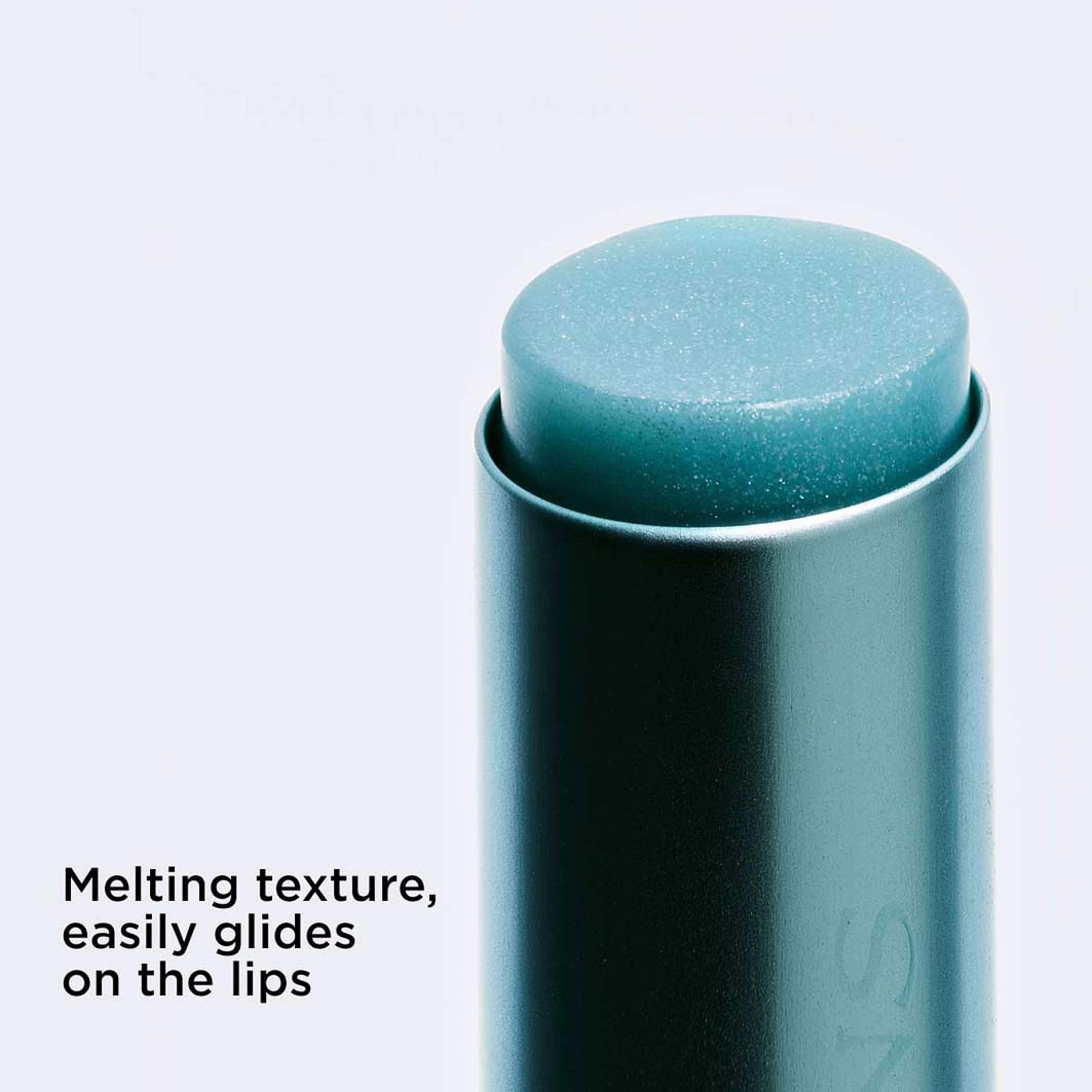 Lip Comfort Oil Balm, från Clarins, i färgen Cryo. Klicka för att öppna bilden i stort format