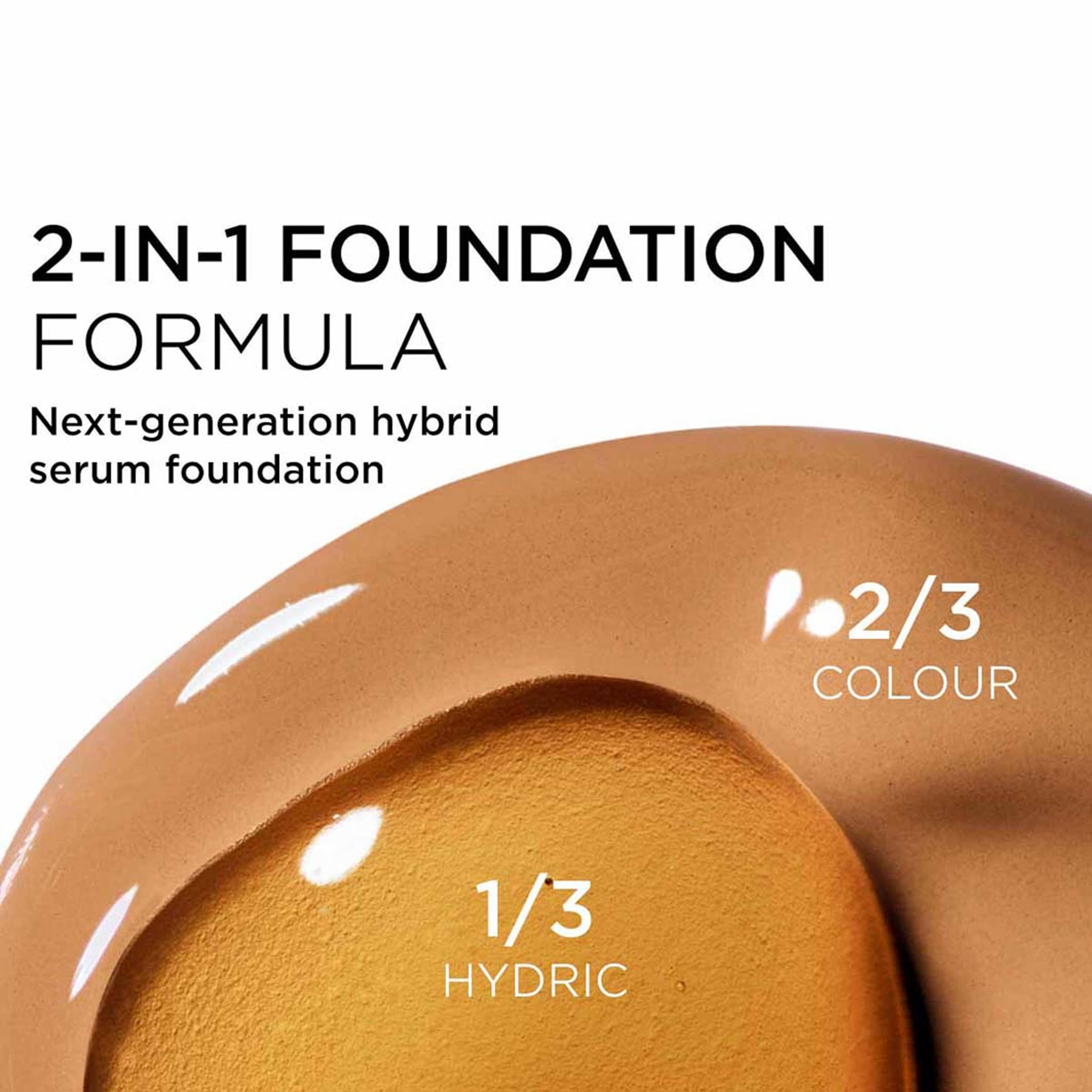 Double Serum Foundation, från Clarins, i färgen D1w. Klicka för att öppna bilden i stort format