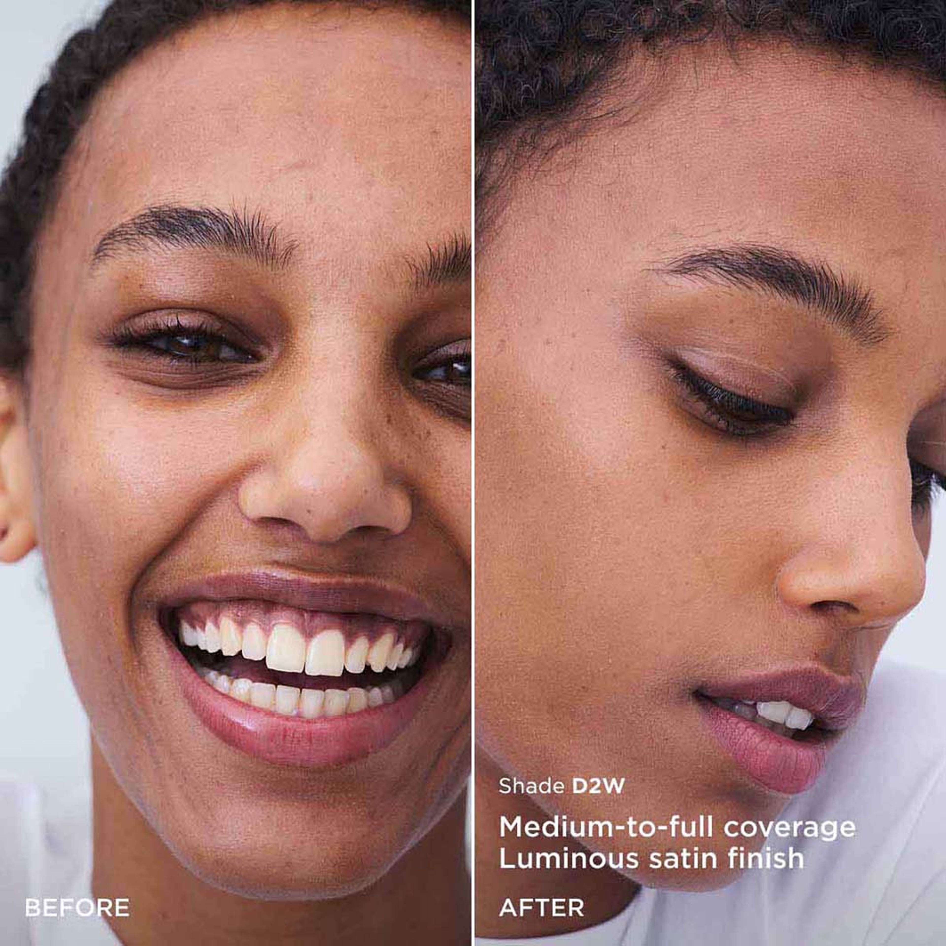 Double Serum Foundation, från Clarins, i färgen D2w. Klicka för att öppna bilden i stort format