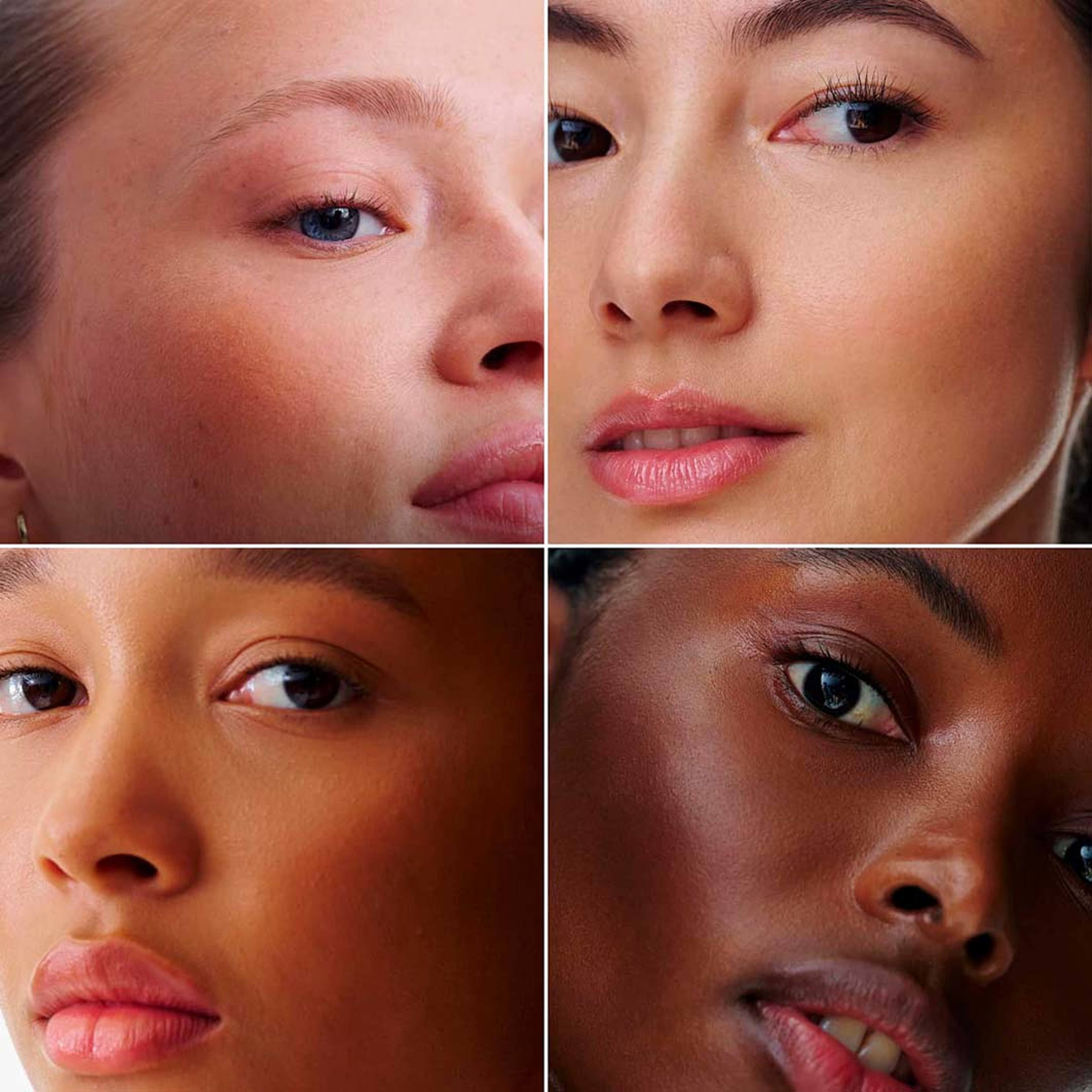 Summer Look Bronzing Powder, från Clarins. Klicka för att öppna bilden i stort format