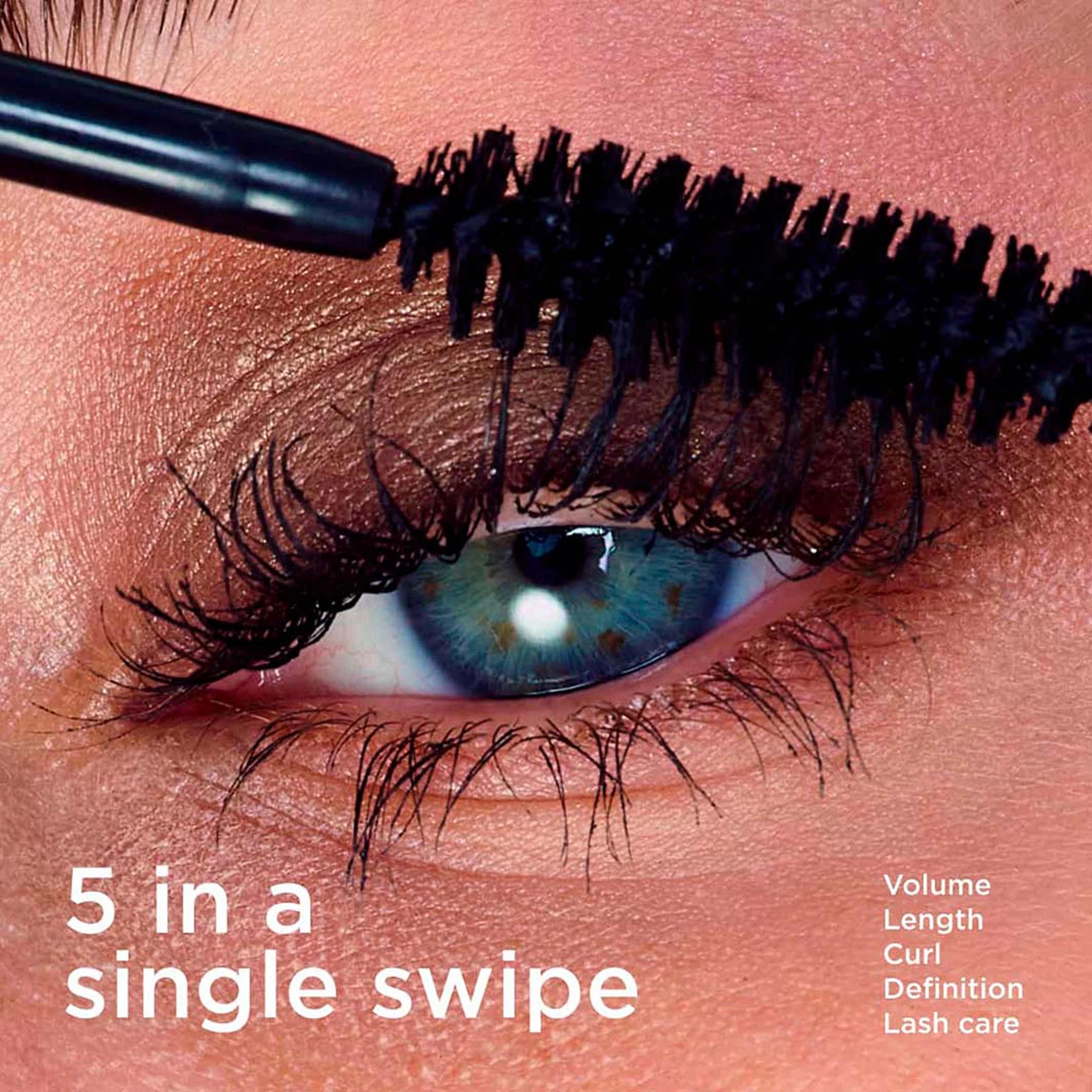 Wonder Mascara 5D, från Clarins, i färgen Black. Klicka för att öppna bilden i stort format
