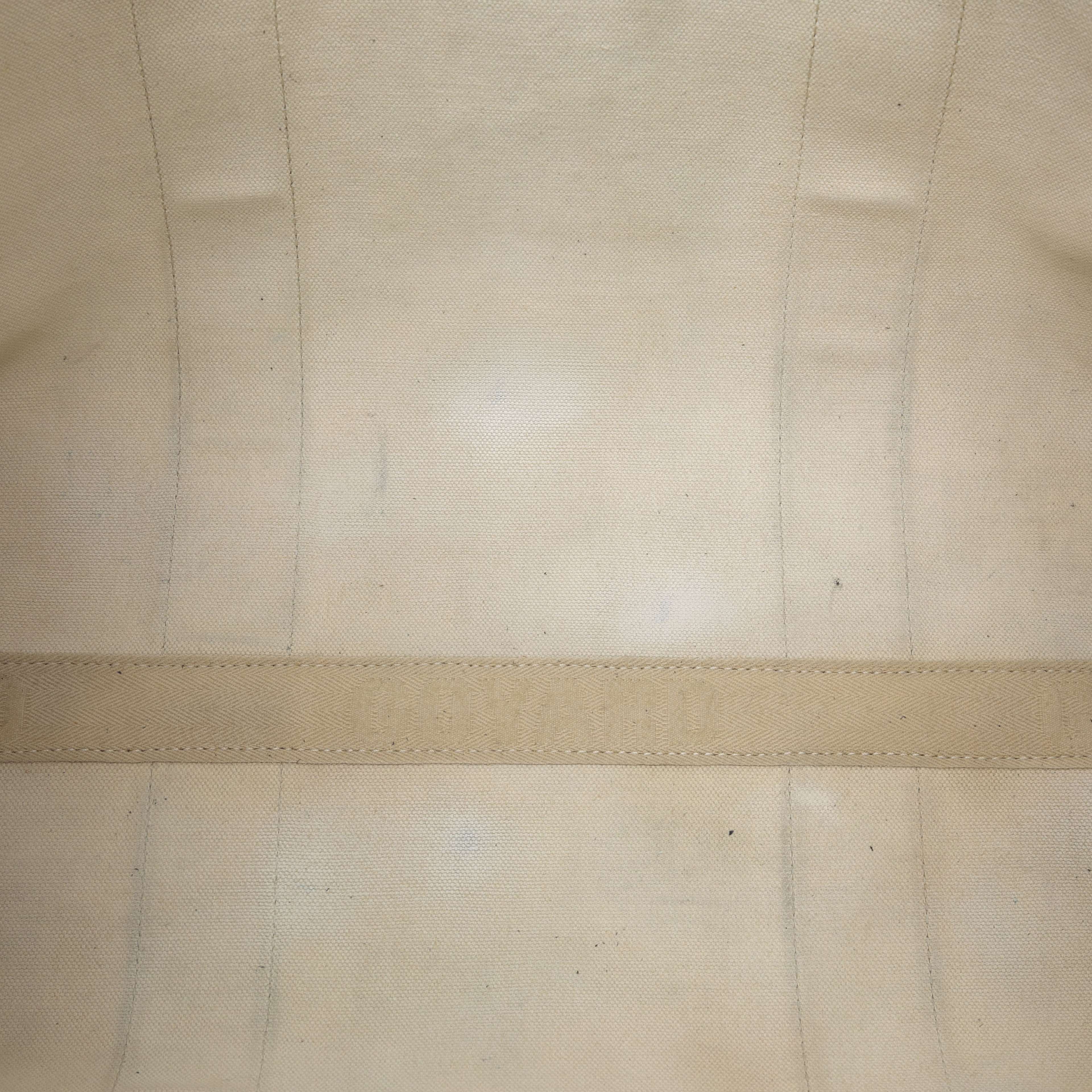 Goyard Goyardine Villette Mm, från Luxclusif, i färgen navy. Klicka för att öppna bilden i stort format