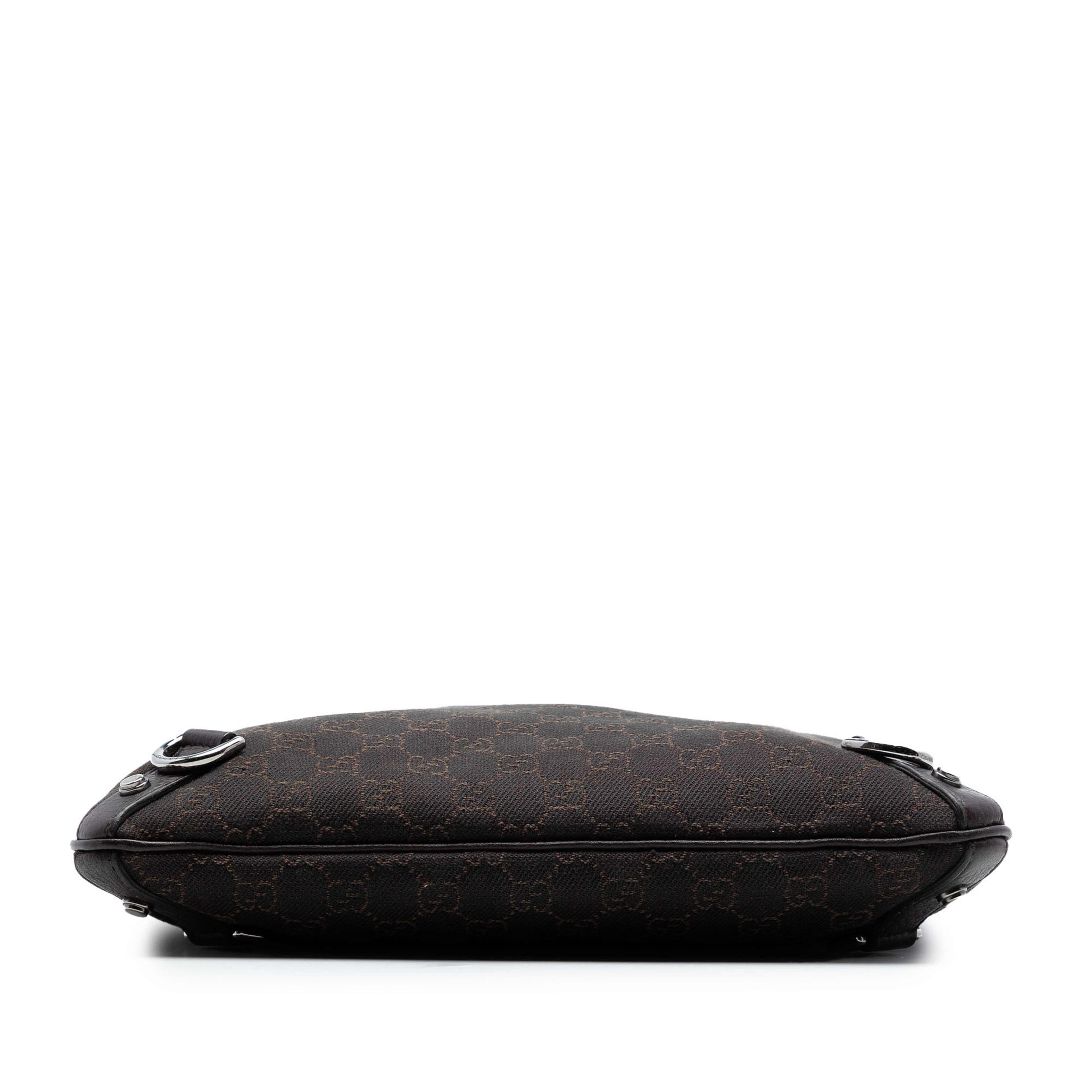 Gucci Gg Denim Abbey D Ring Crossbody, från Luxclusif, i färgen dark brown. Klicka för att öppna bilden i stort format
