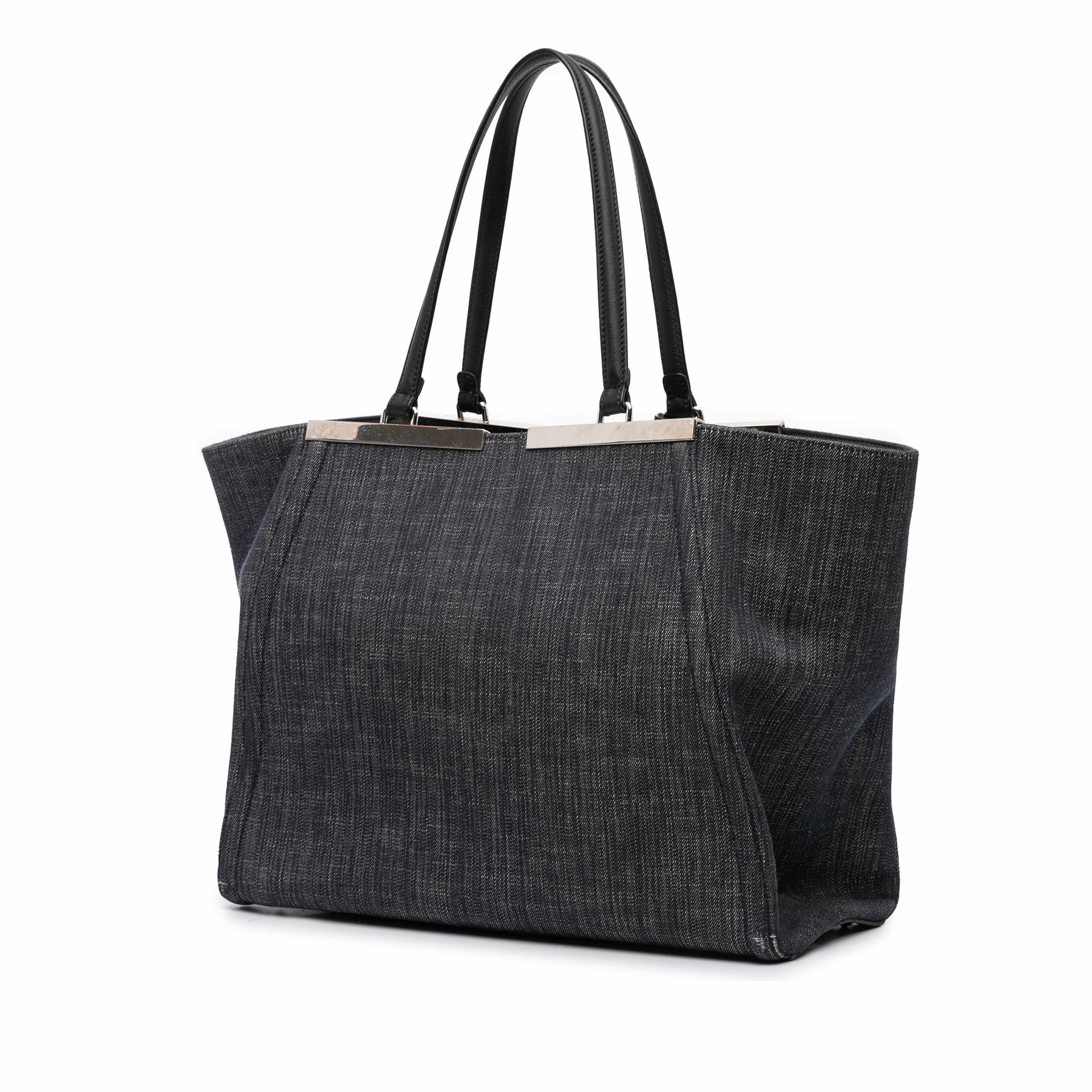 Fendi Denim 3jours Tote, från Luxclusif, i färgen black. Klicka för att öppna bilden i stort format