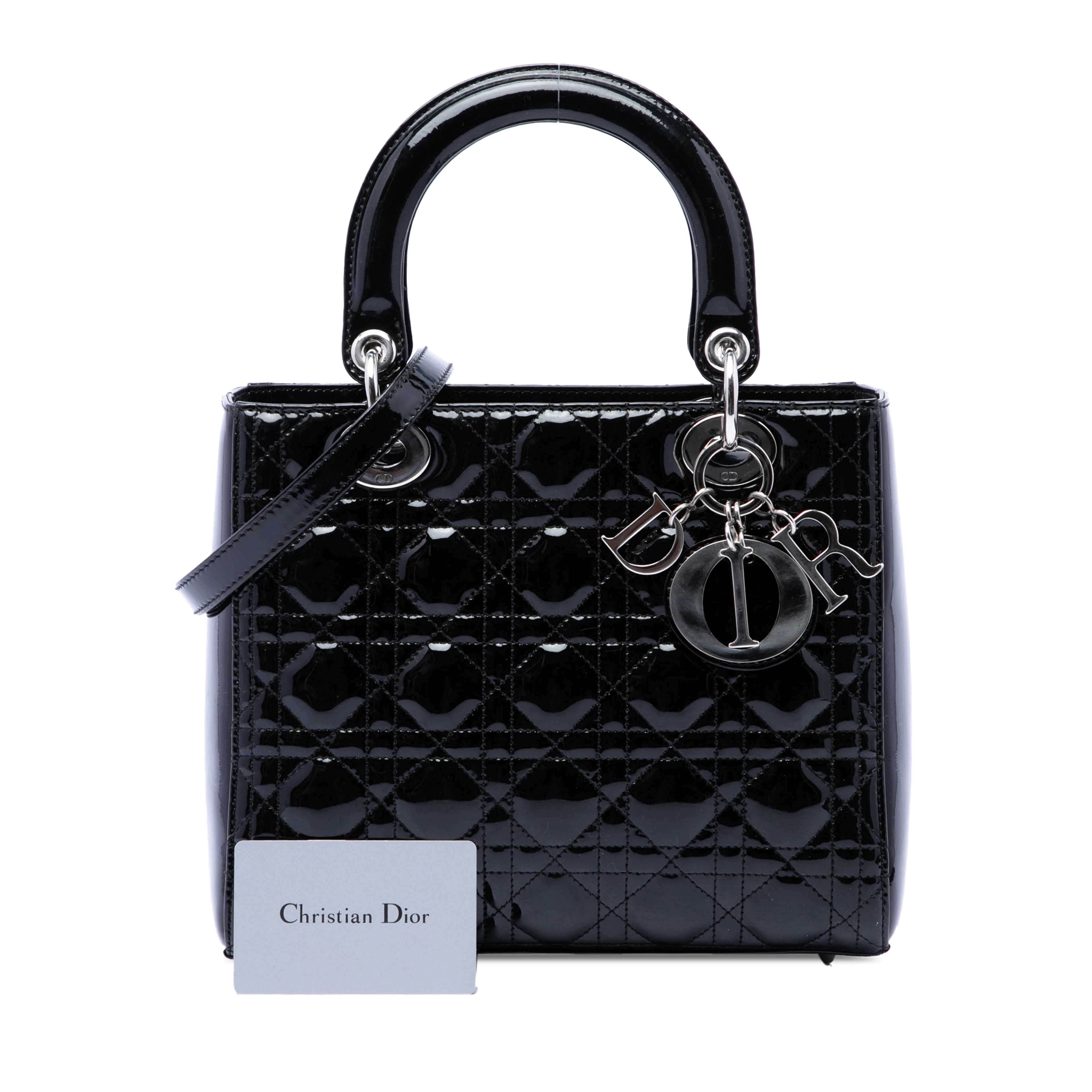 Dior Medium Patent Cannage Lady Dior, från Luxclusif, i färgen svart. Klicka för att öppna bilden i stort format