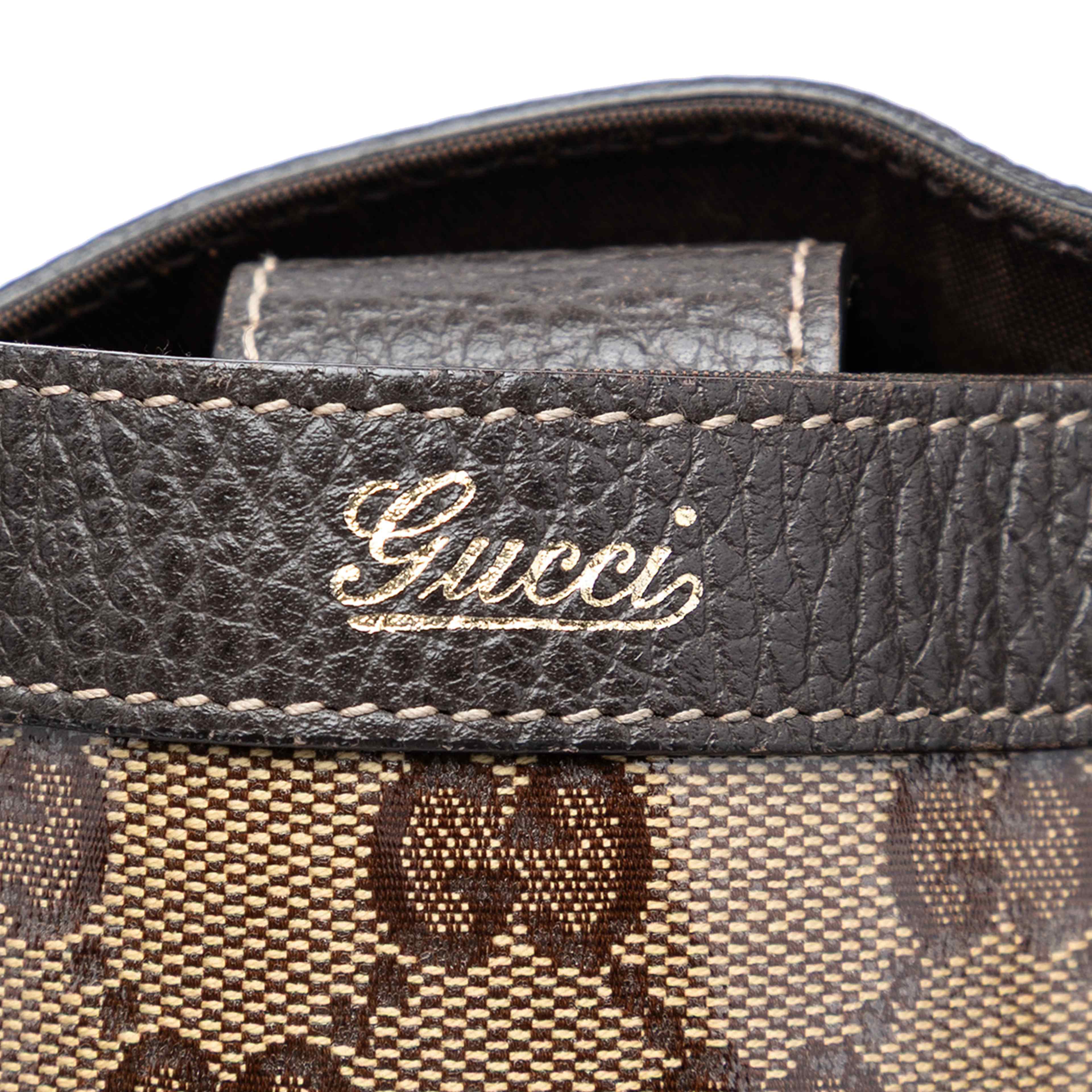 Gucci Gg Crystal Abbey D Ring Convertible Tote, från Luxclusif, i färgen beige. Klicka för att öppna bilden i stort format