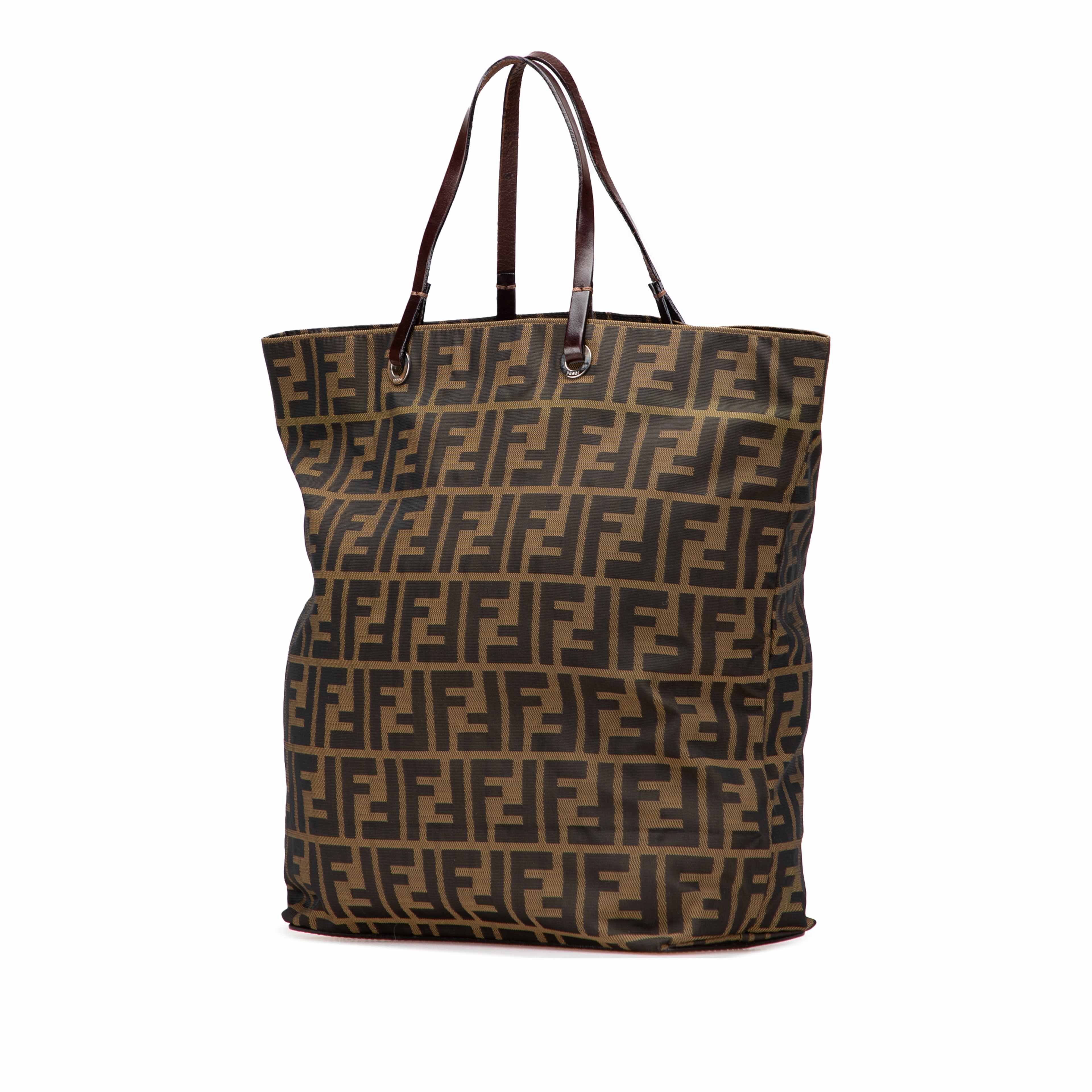 Fendi Zucca Canvas Tote, från Luxclusif, i färgen brun. Klicka för att öppna bilden i stort format