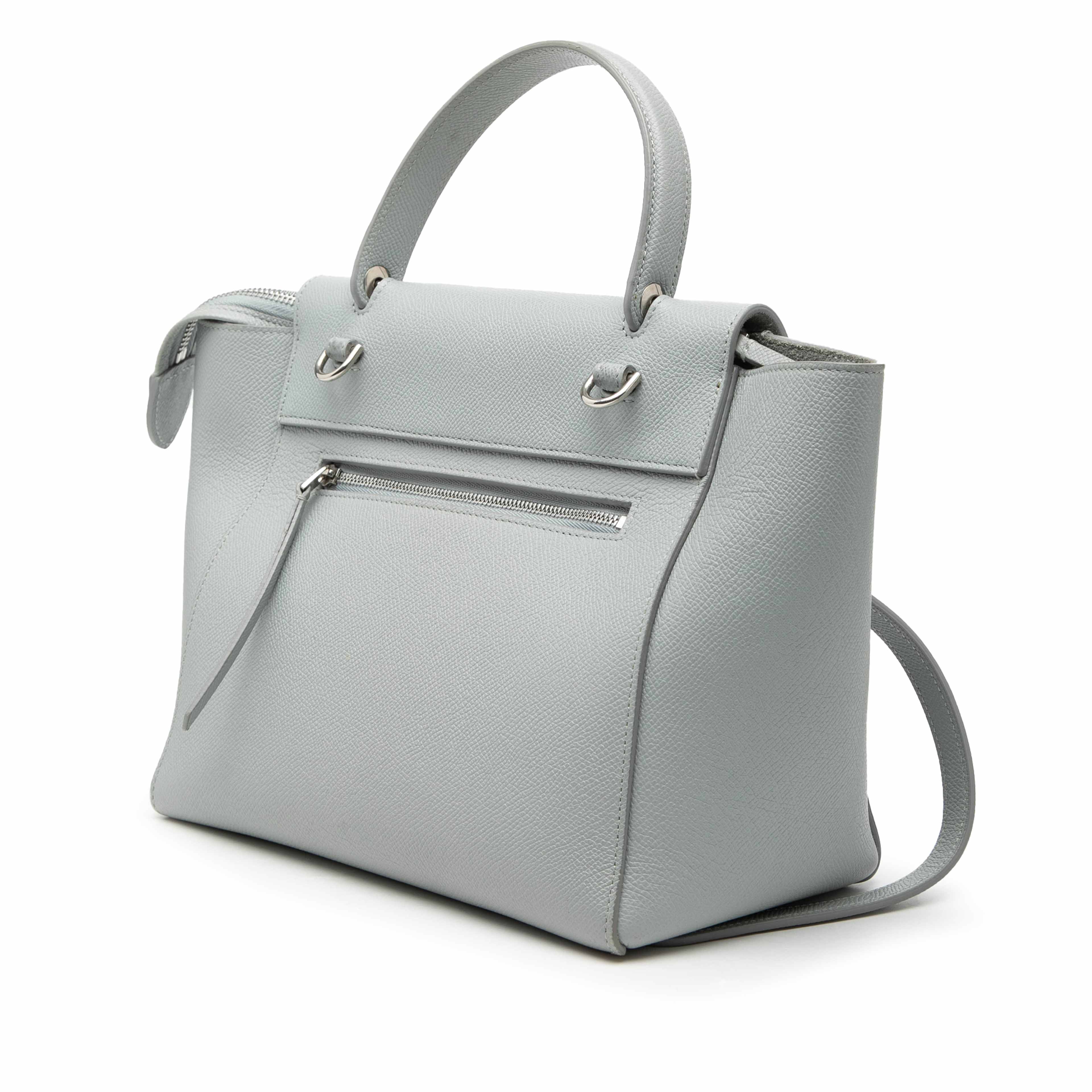 Celine Micro Grained Calfskin Belt Bag, från Luxclusif, i färgen light gray. Klicka för att öppna bilden i stort format