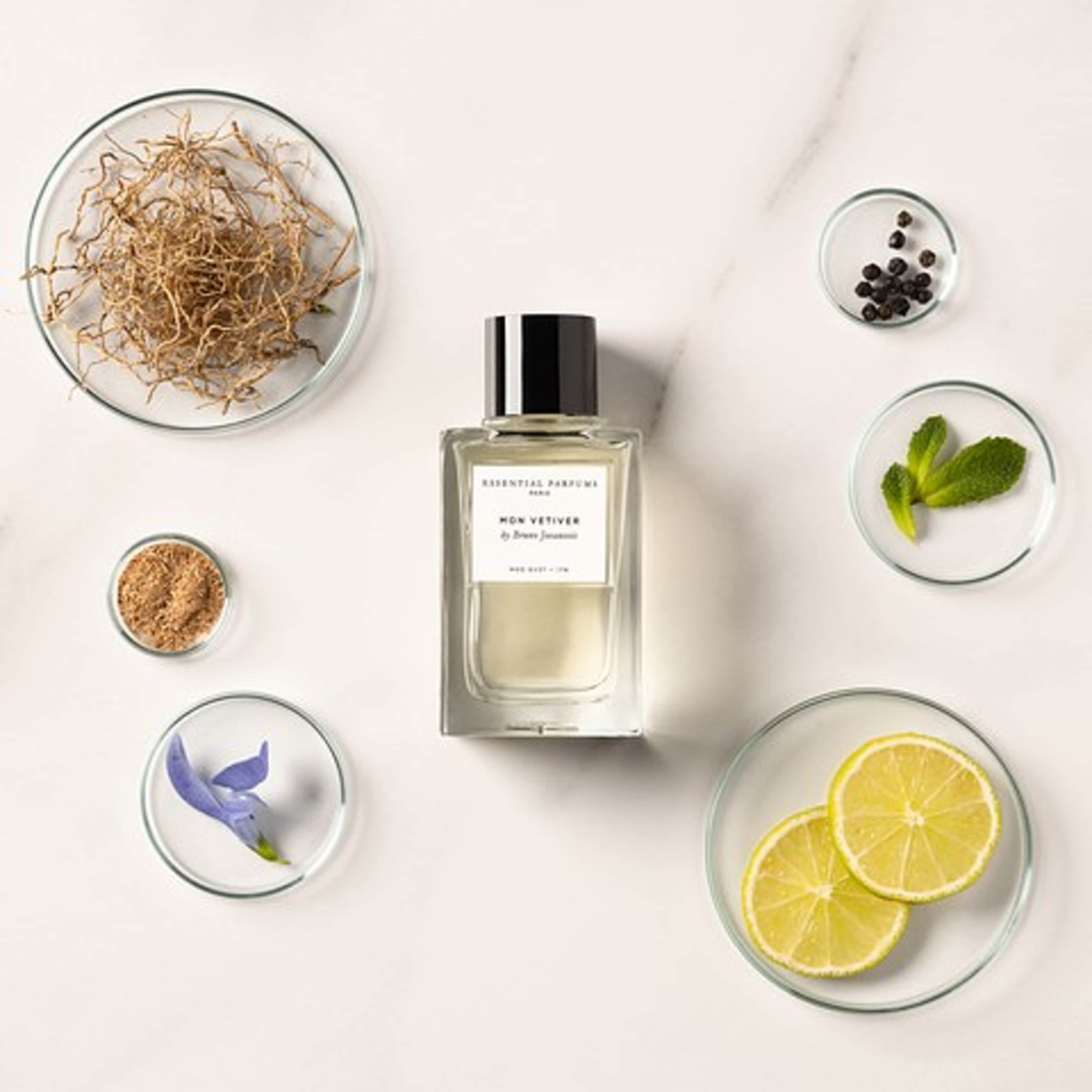 Mon Vetiver By Bruno Jovanovic Eau De Parfum, från Essential Parfums. Klicka för att öppna bilden i stort format