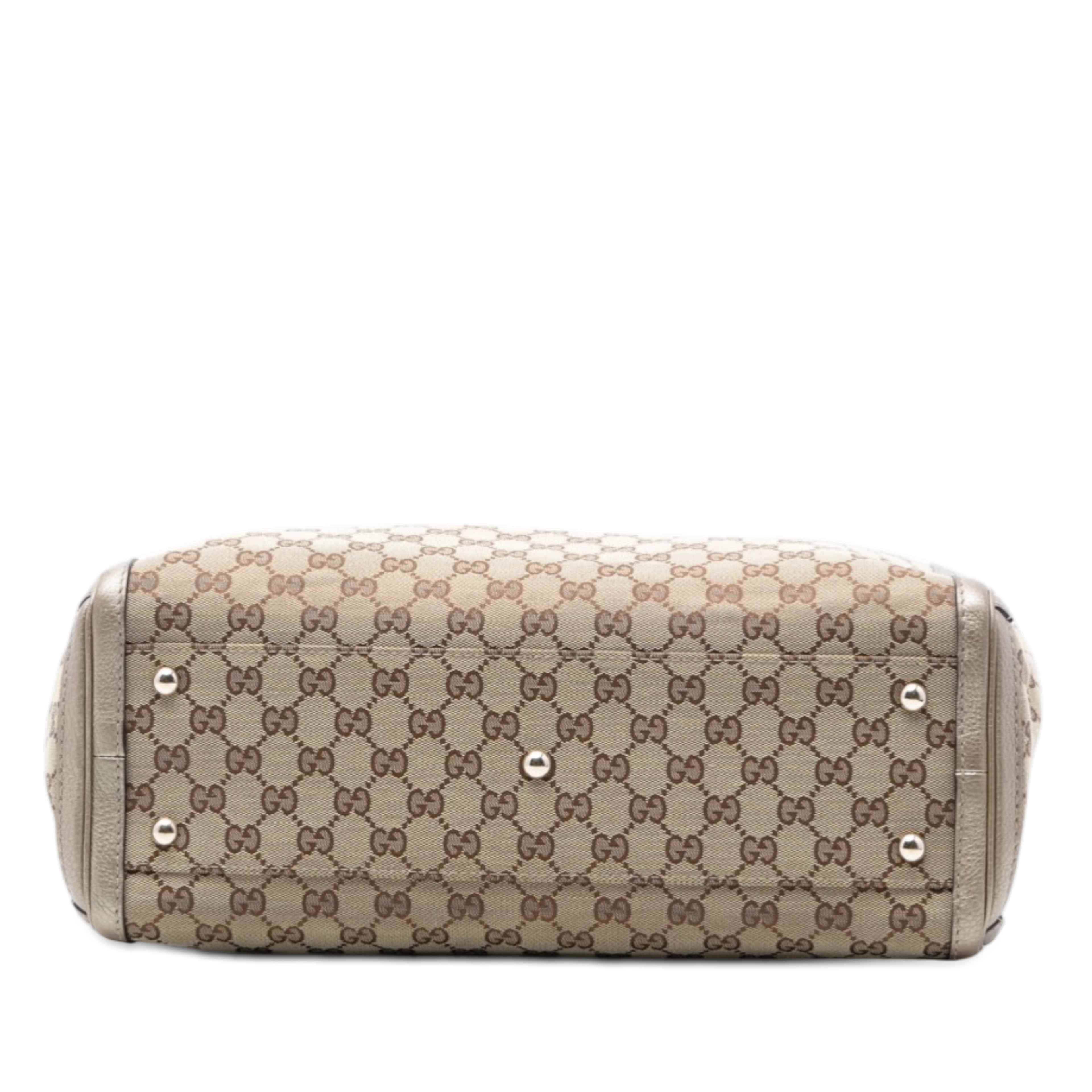 Gucci Gg Canvas Bella Tote, från Luxclusif, i färgen guld. Klicka för att öppna bilden i stort format