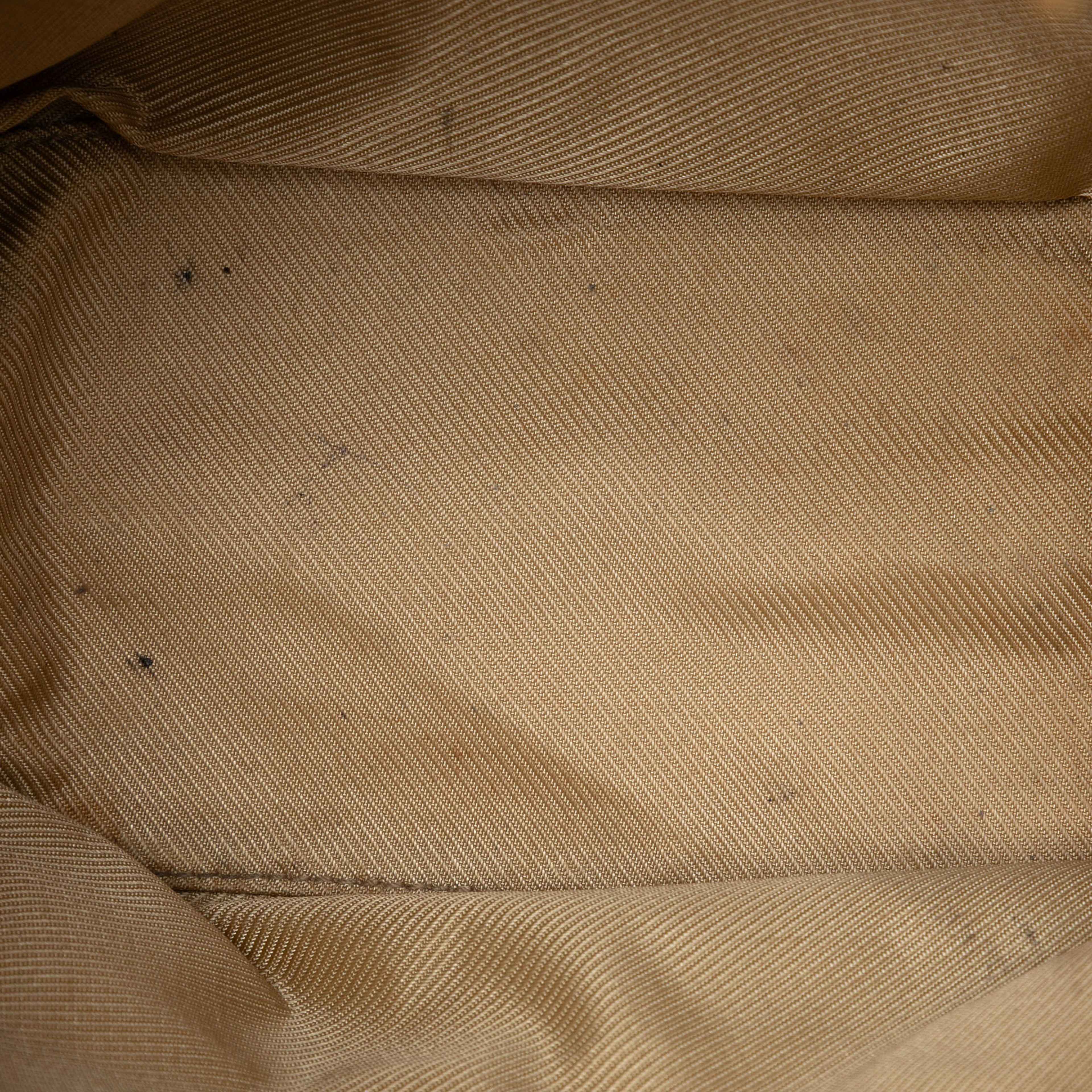 Gucci Gg Canvas Tote, från Luxclusif, i färgen gold. Klicka för att öppna bilden i stort format