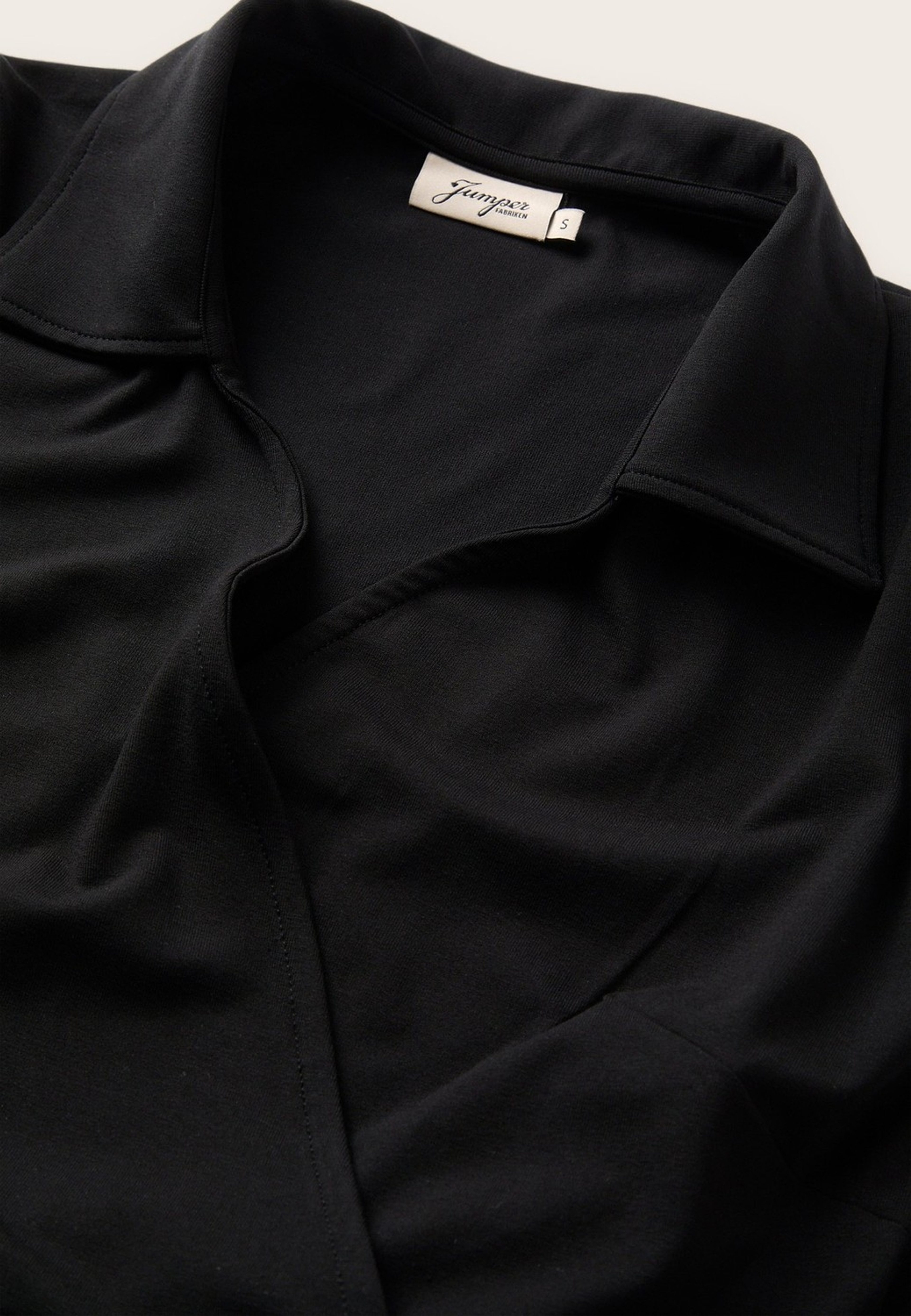 Blakely Jumpsuit, från Jumperfabriken, i färgen black. Klicka för att öppna bilden i stort format