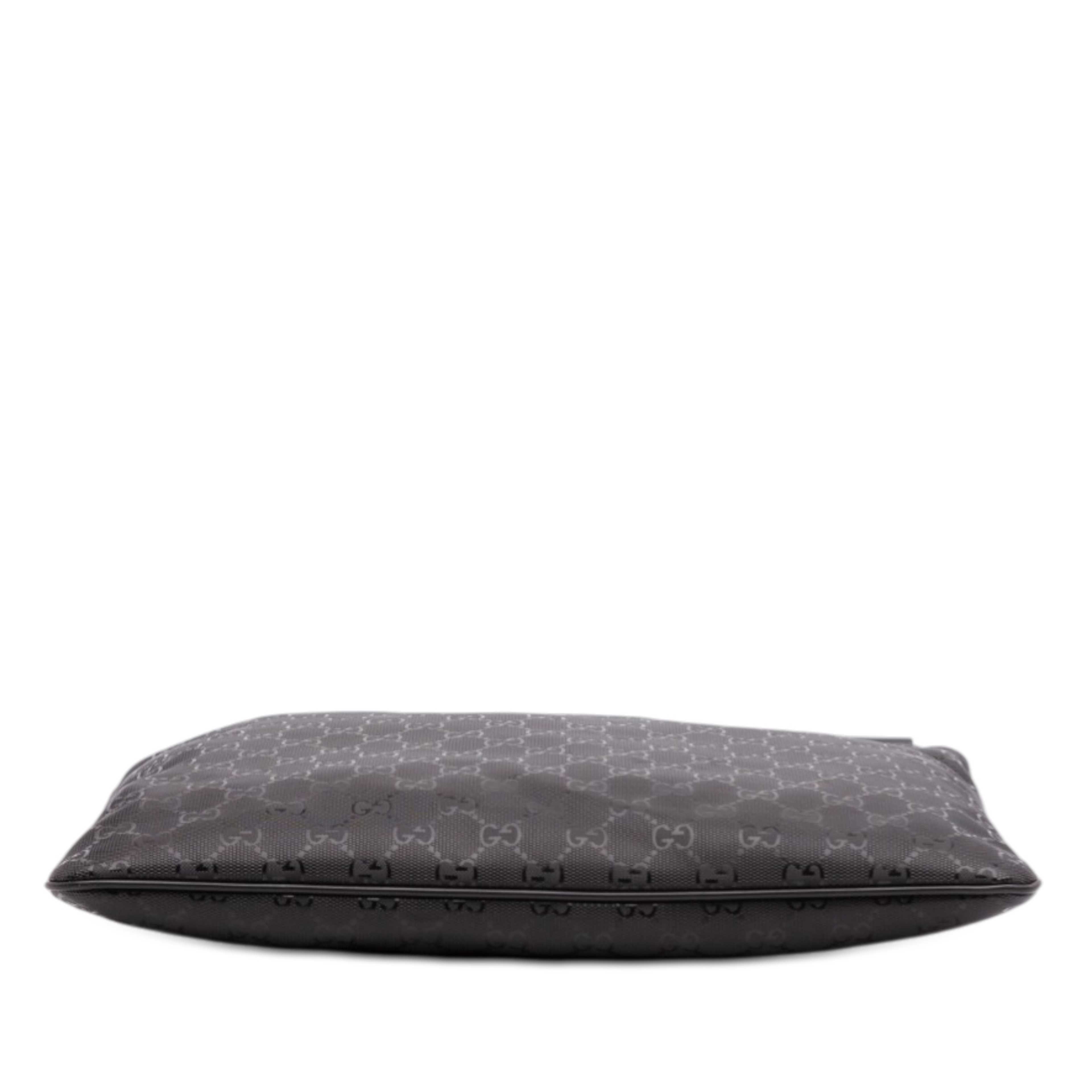 Gucci Gg Imprime Crossbody, från Luxclusif, i färgen svart. Klicka för att öppna bilden i stort format