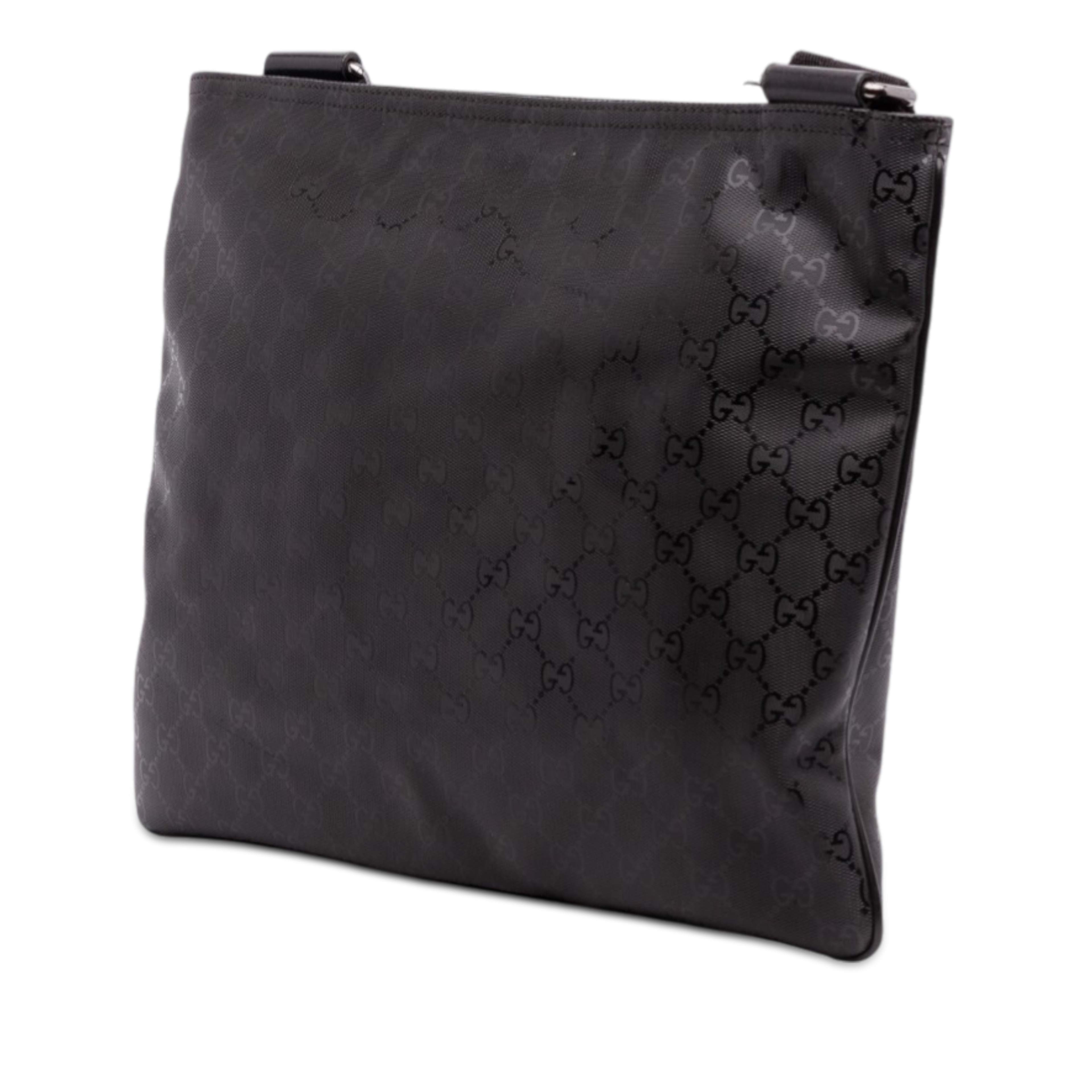 Gucci Gg Imprime Crossbody, från Luxclusif, i färgen svart. Klicka för att öppna bilden i stort format