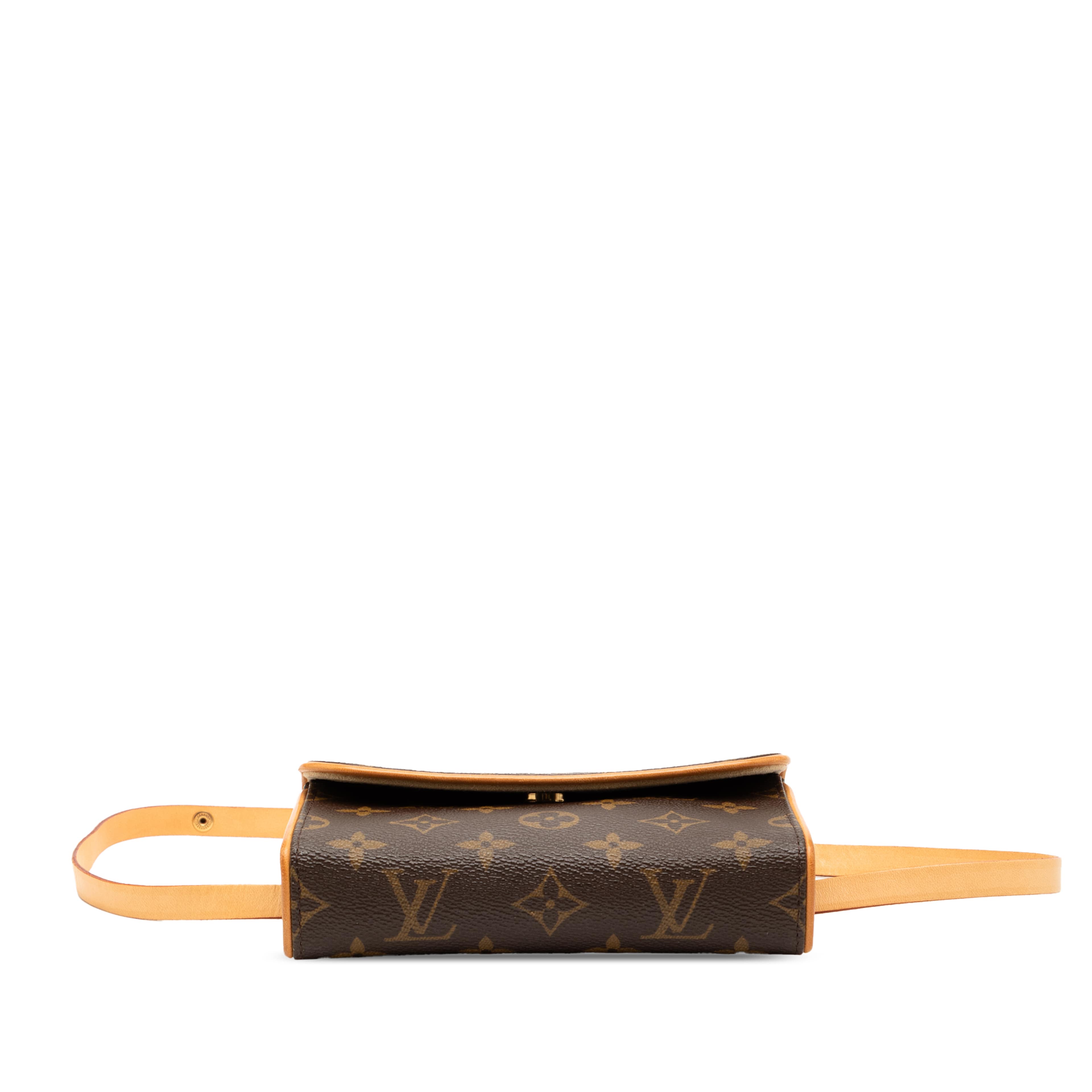 Louis Vuitton Monogram Pochette Florentine, från Luxclusif, i färgen brown. Klicka för att öppna bilden i stort format