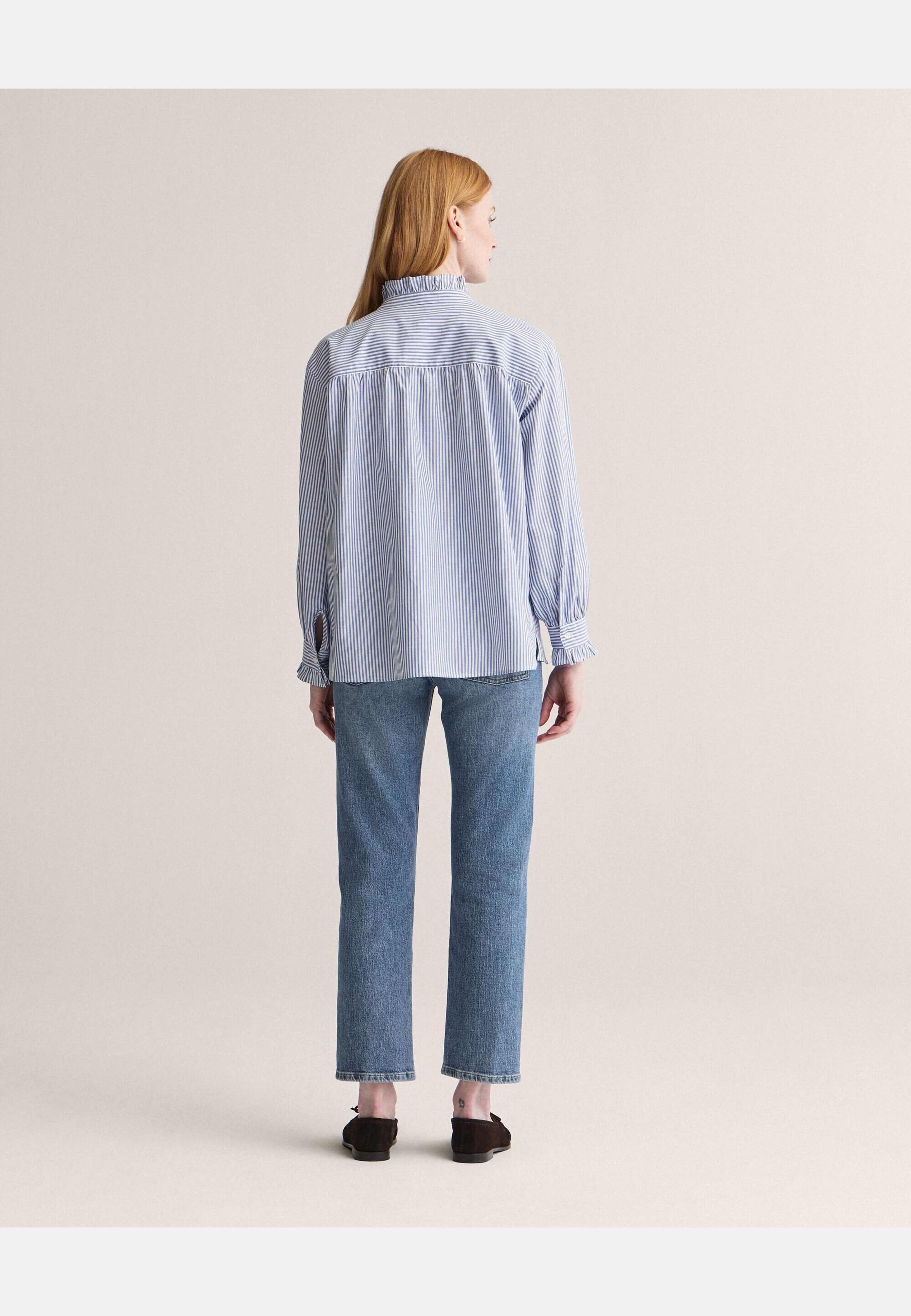 Grace Classic Cut Denim, från Newhouse, i färgen blå. Klicka för att öppna bilden i stort format