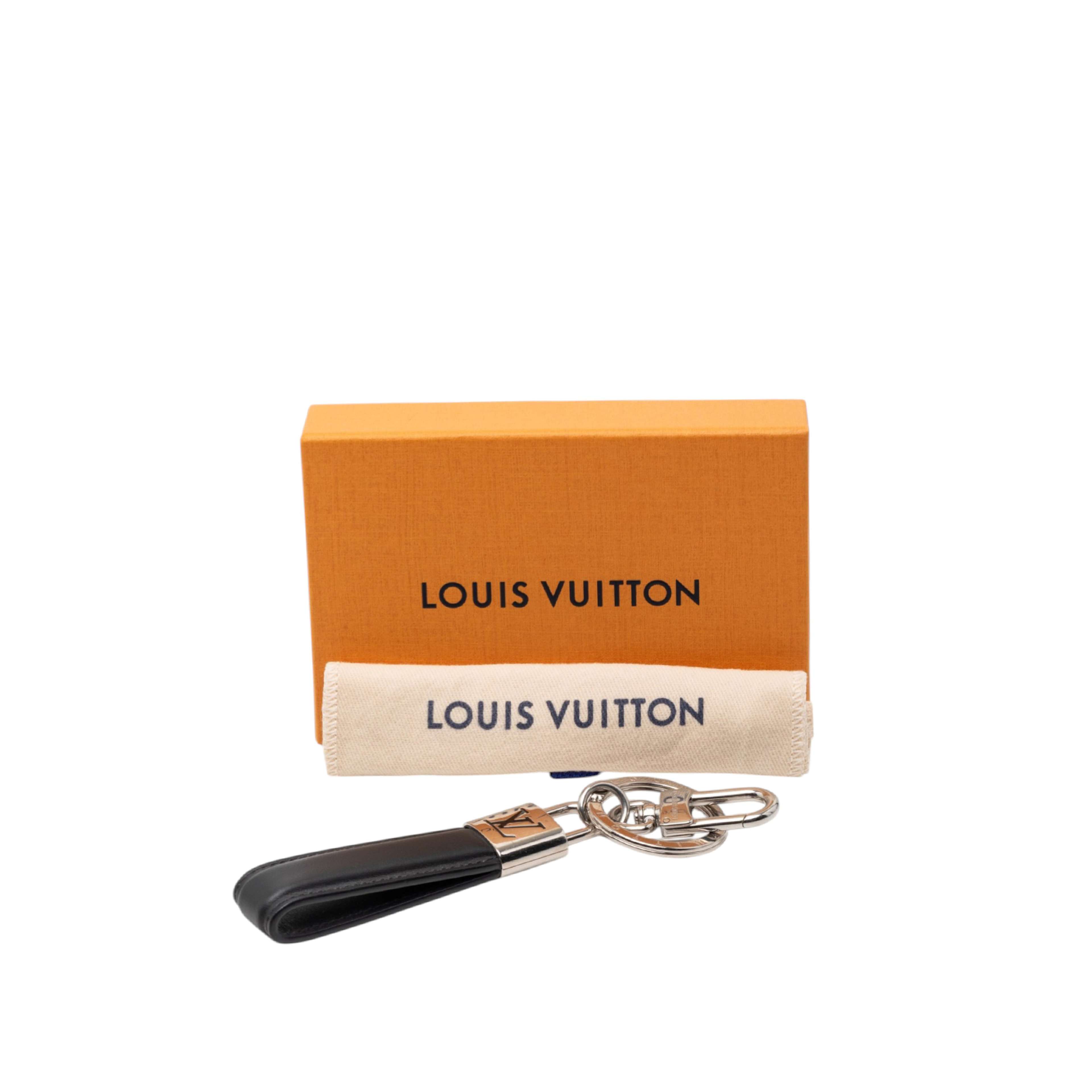 Louis Vuitton Leather Dragonne Lv Padlock Bag Charm And Key Holder, från Luxclusif, i färgen svart. Klicka för att öppna bilden i stort format