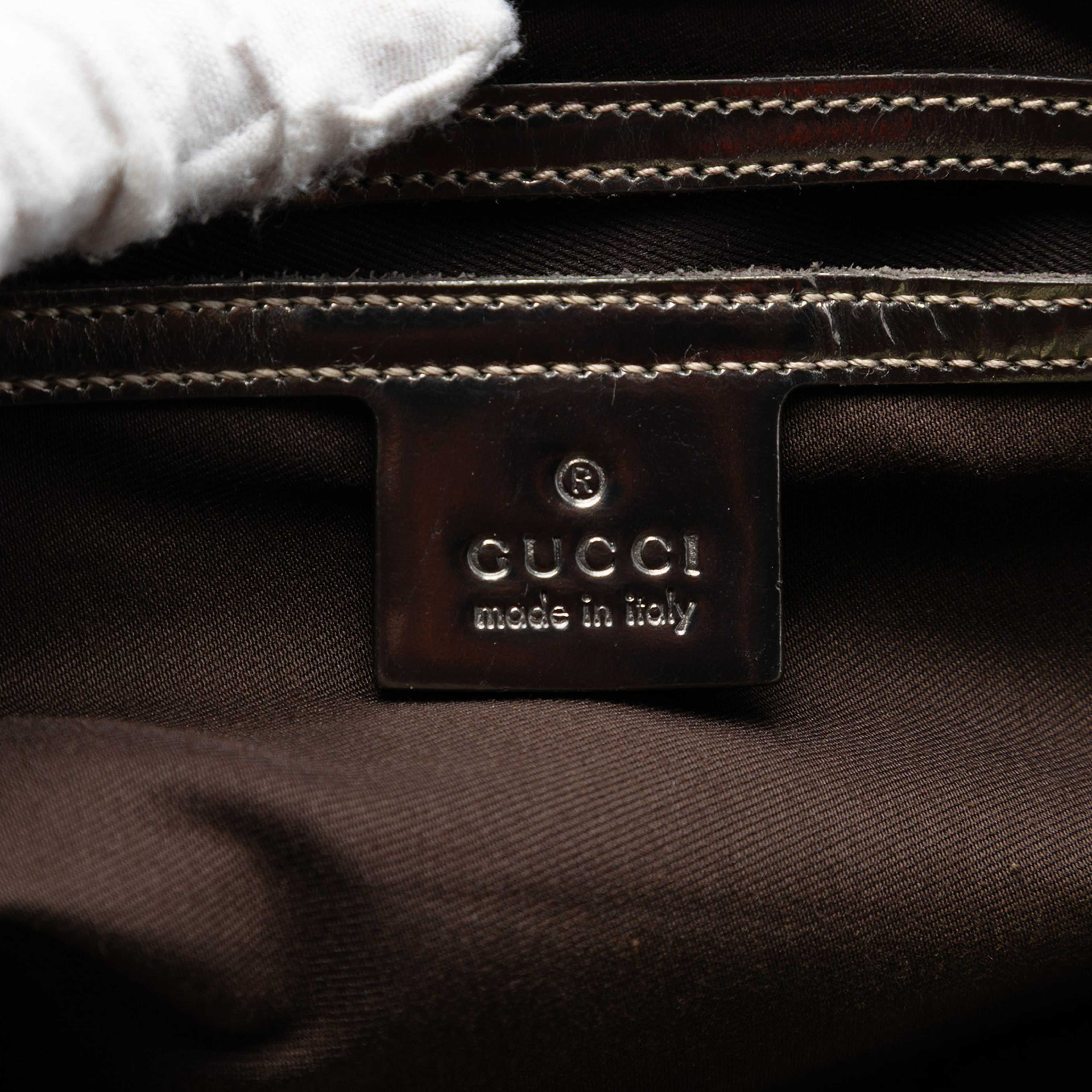 Gucci Gg Supreme Joy Web Boston Bag, från Luxclusif, i färgen beige. Klicka för att öppna bilden i stort format