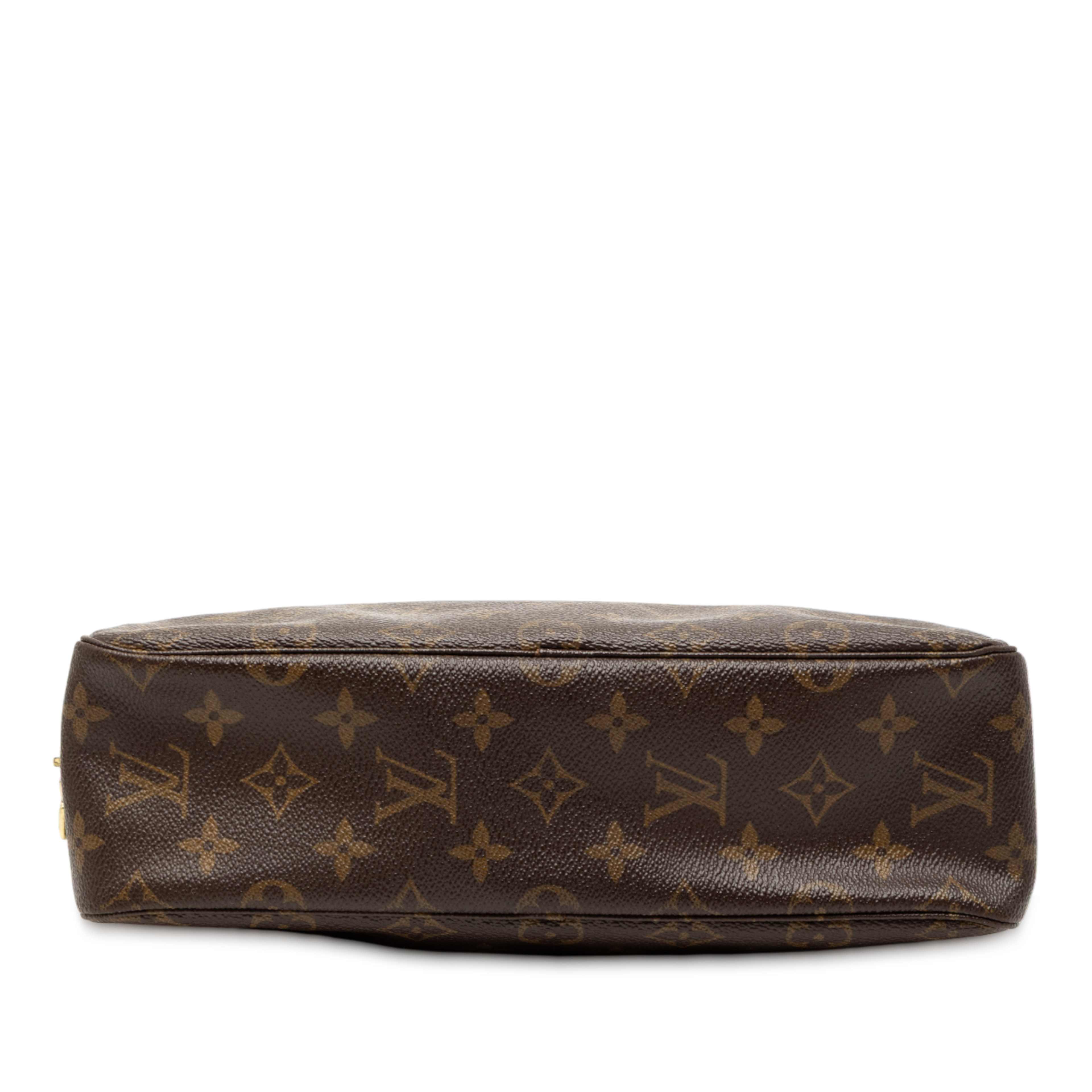 Louis Vuitton Monogram Trousse Toilette 28, från Luxclusif, i färgen brun. Klicka för att öppna bilden i stort format