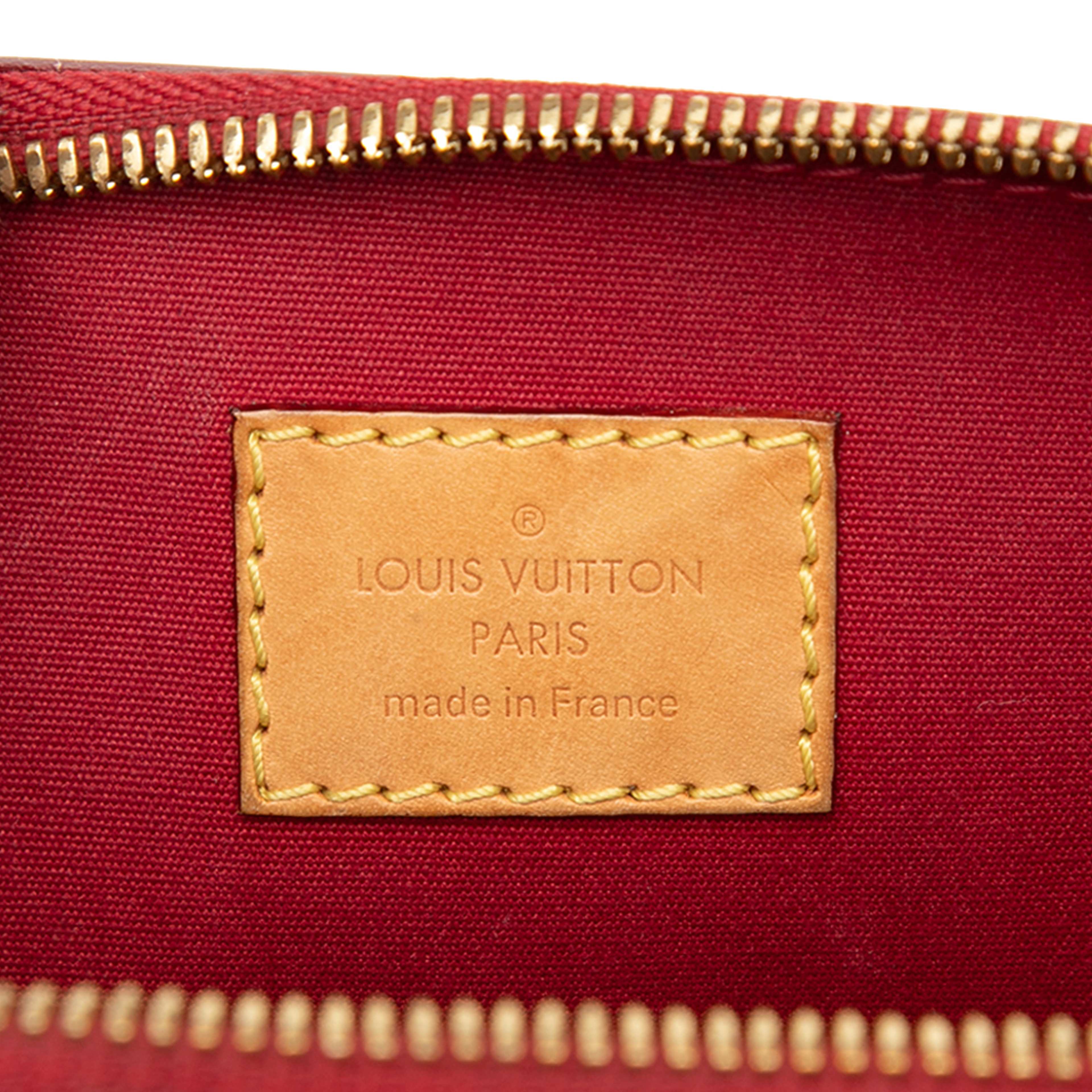 Louis Vuitton Monogram Vernis Alma Pm, från Luxclusif, i färgen red. Klicka för att öppna bilden i stort format