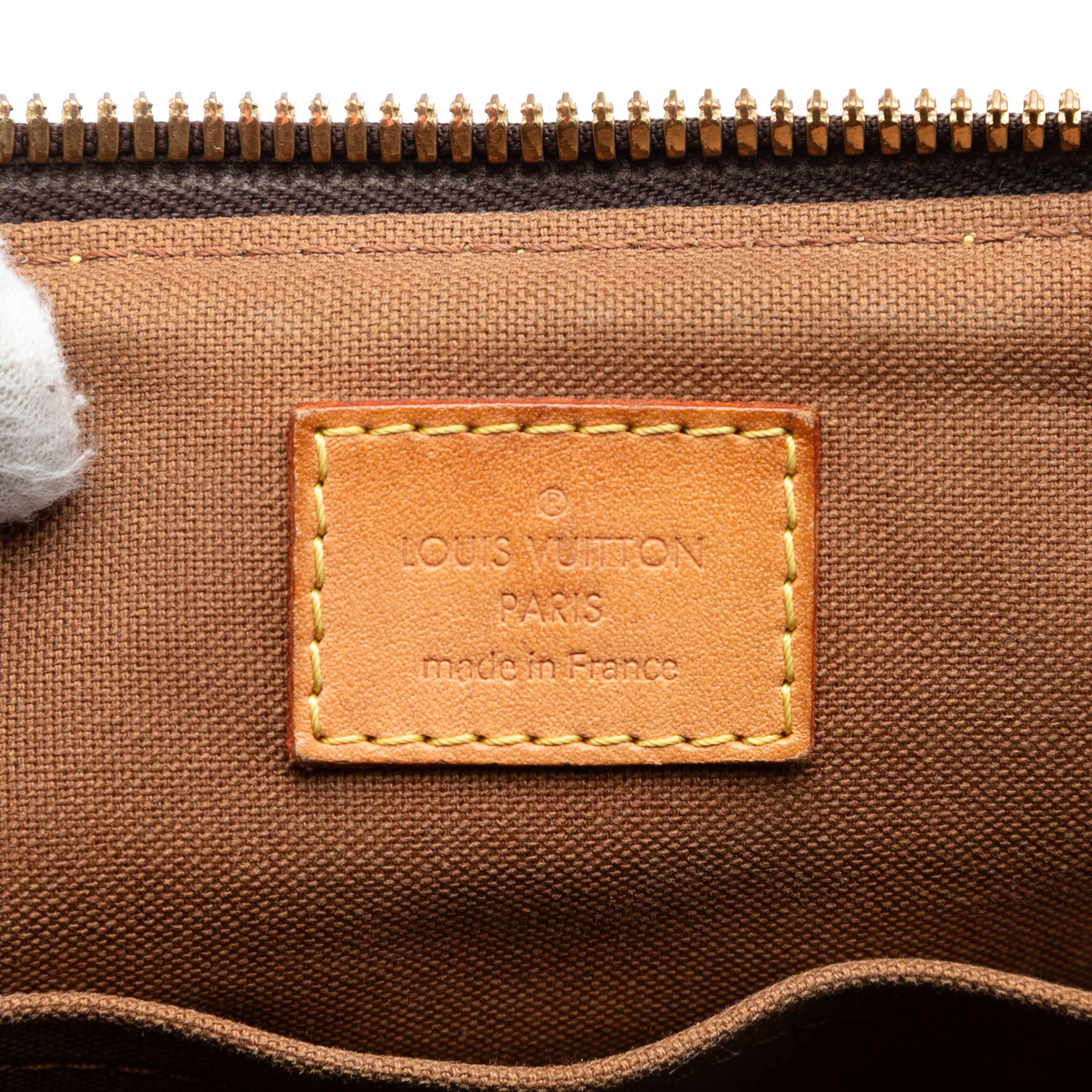 Louis Vuitton Monogram Palermo Pm, från Luxclusif, i färgen brown. Klicka för att öppna bilden i stort format