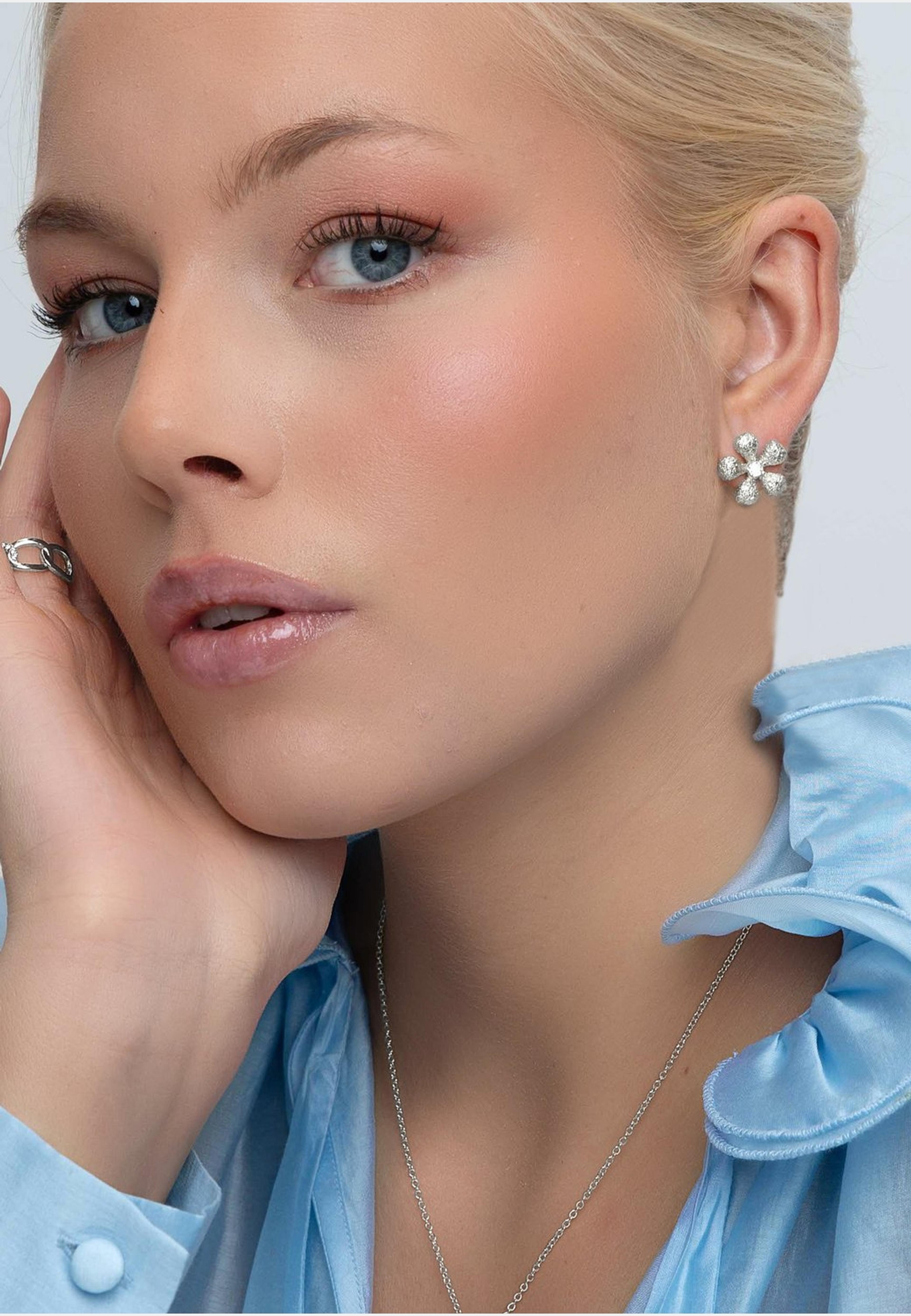 Brittany Flower Ear