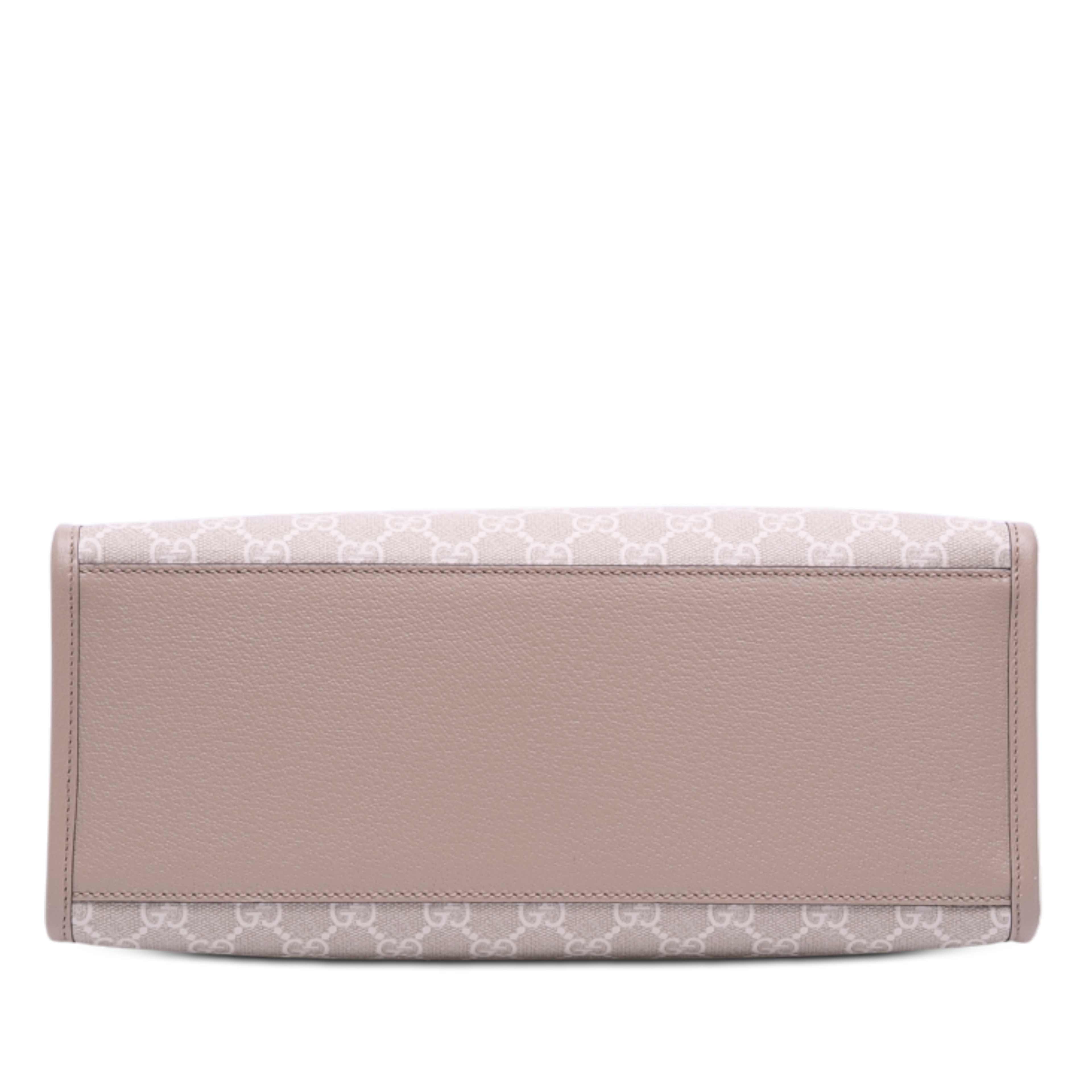 Gucci Small Gg Supreme Interlocking G Tote, från Luxclusif, i färgen light beige. Klicka för att öppna bilden i stort format