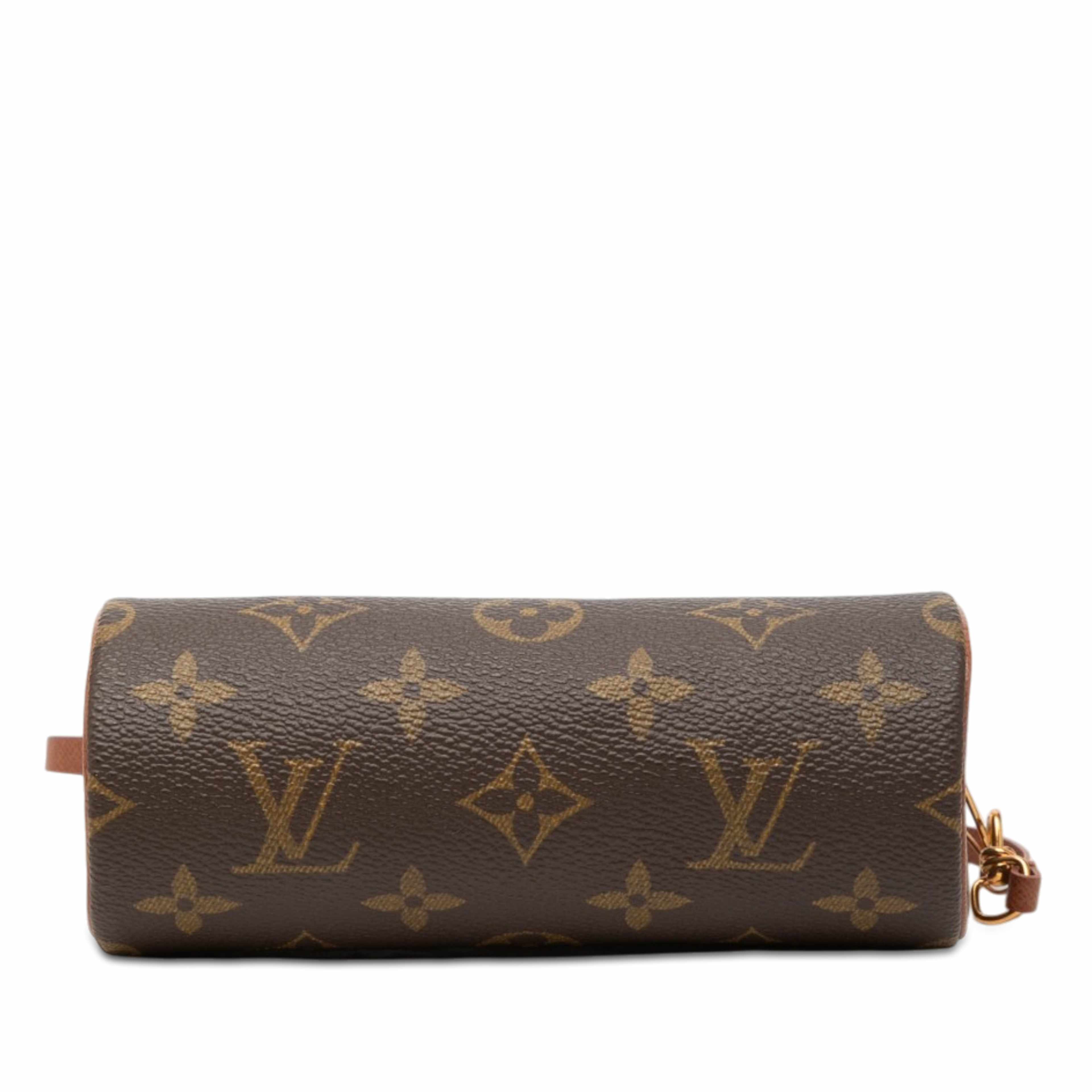 Louis Vuitton Monogram Papillon Pochette, från Luxclusif, i färgen brun. Klicka för att öppna bilden i stort format