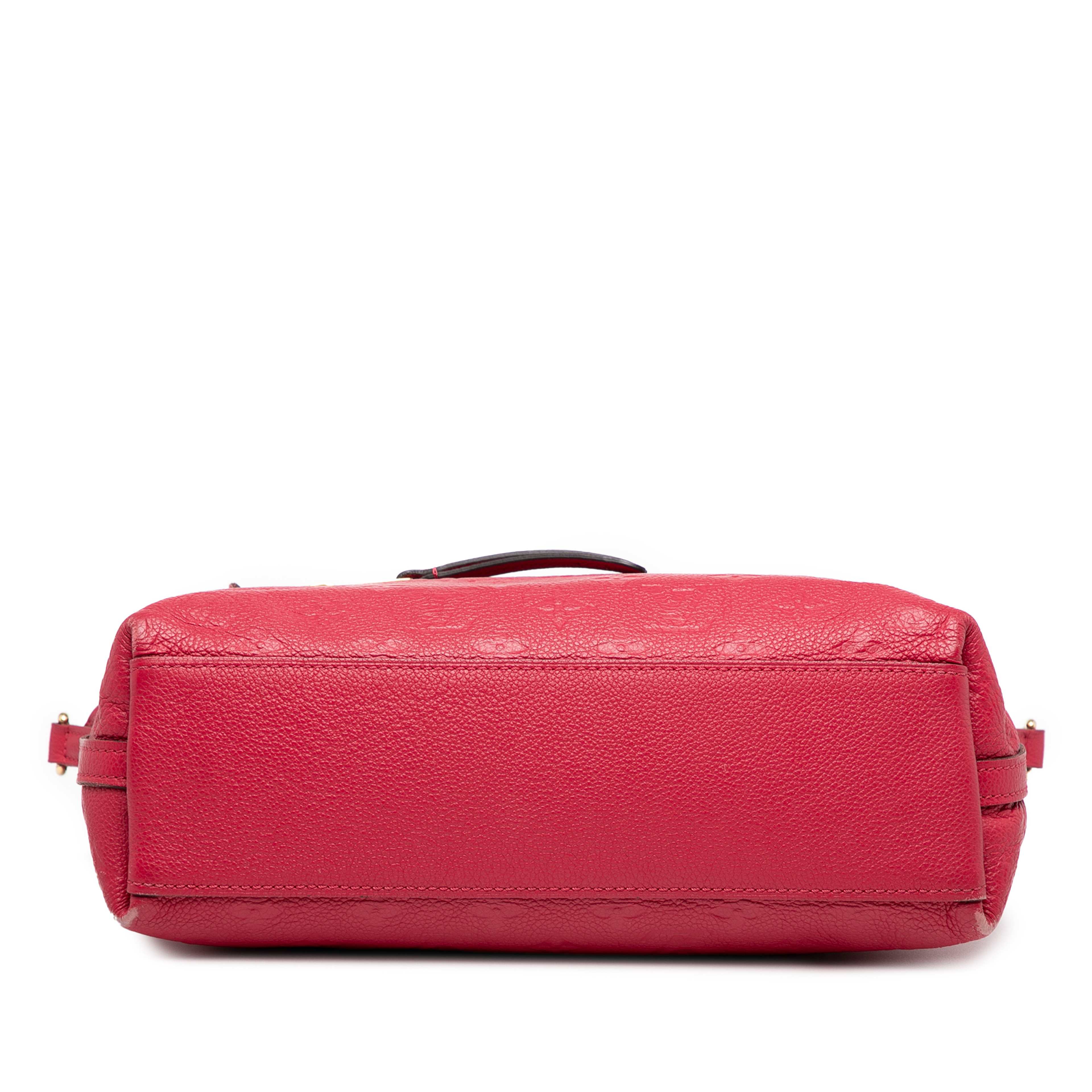 Louis Vuitton Monogram Empreinte Bastille Pm, från Luxclusif, i färgen röd. Klicka för att öppna bilden i stort format