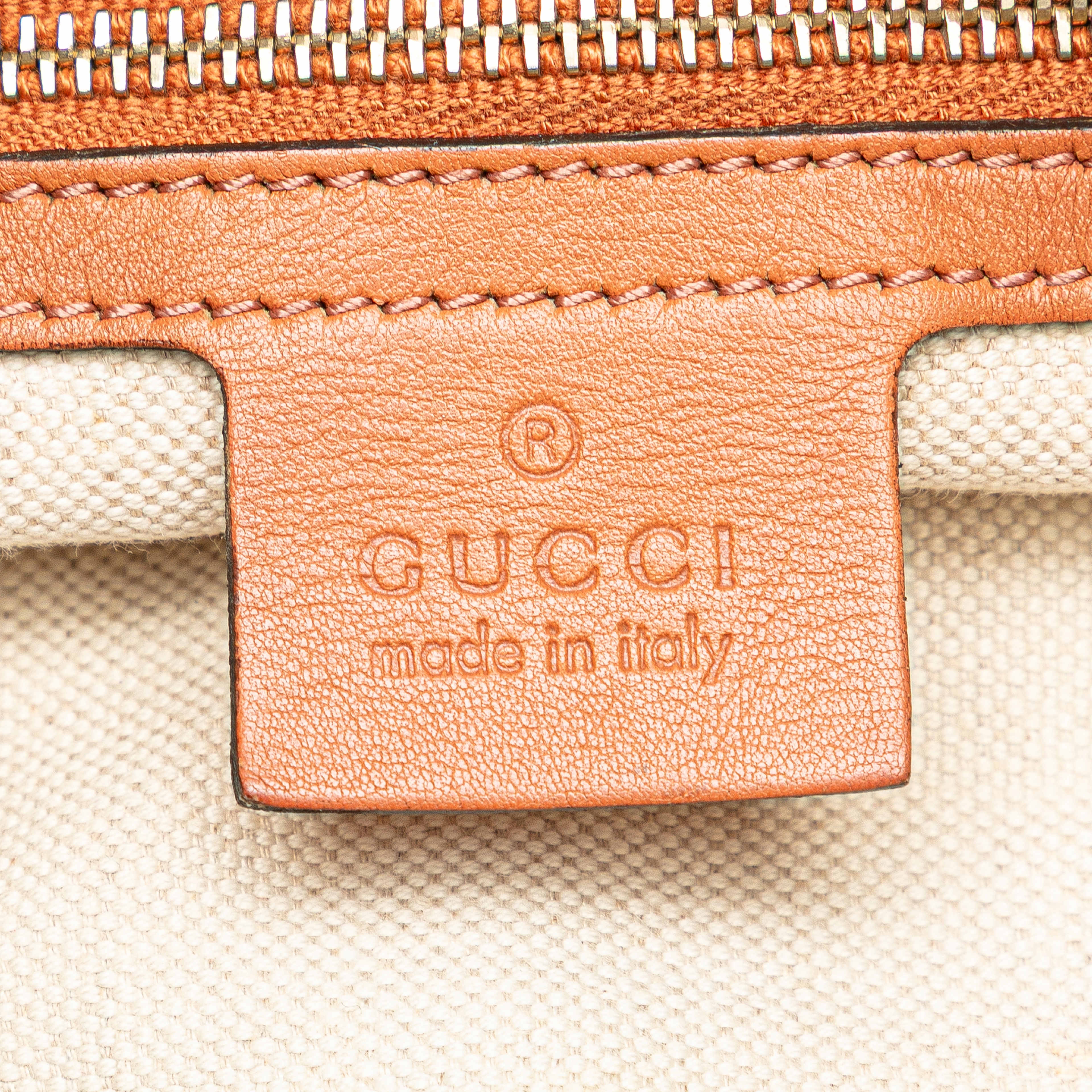 Gucci Guccissima Heart Bit Satchel, från Luxclusif, i färgen peach. Klicka för att öppna bilden i stort format