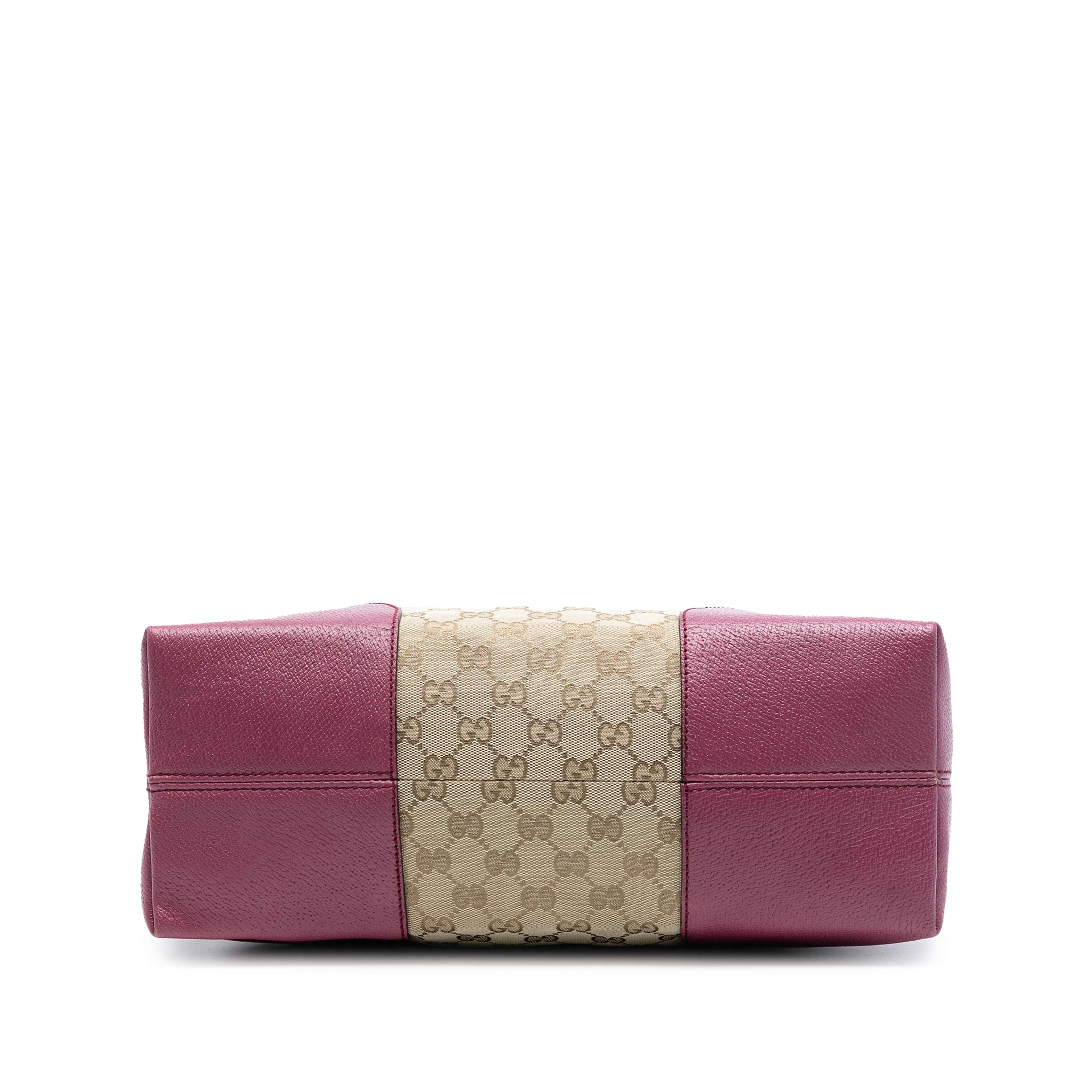 Gucci Medium Gg Canvas Bree Dome Tote, från Luxclusif, i färgen beige. Klicka för att öppna bilden i stort format