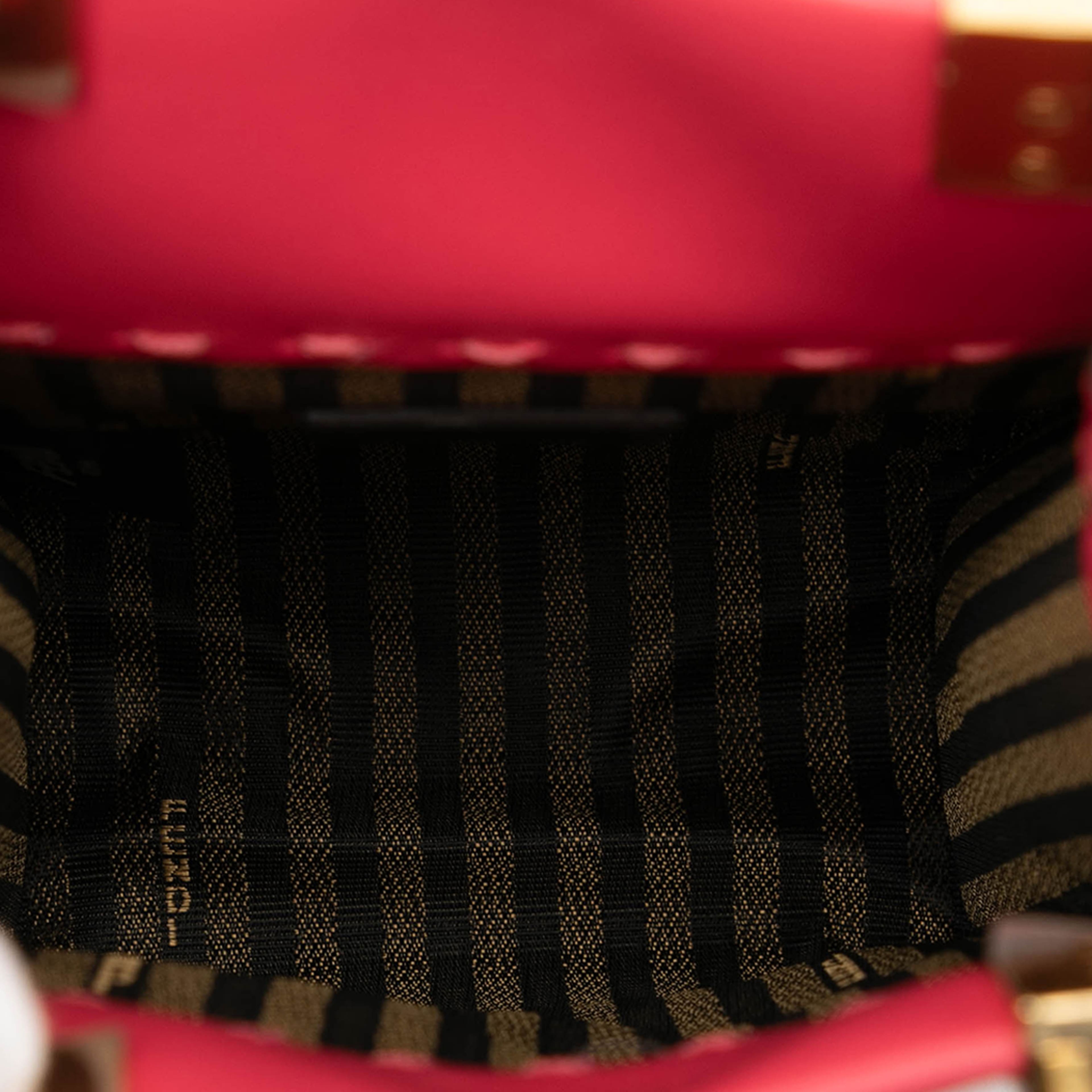 Fendi Mini Leather Sunshine Shopper Tote, från Luxclusif, i färgen pink. Klicka för att öppna bilden i stort format